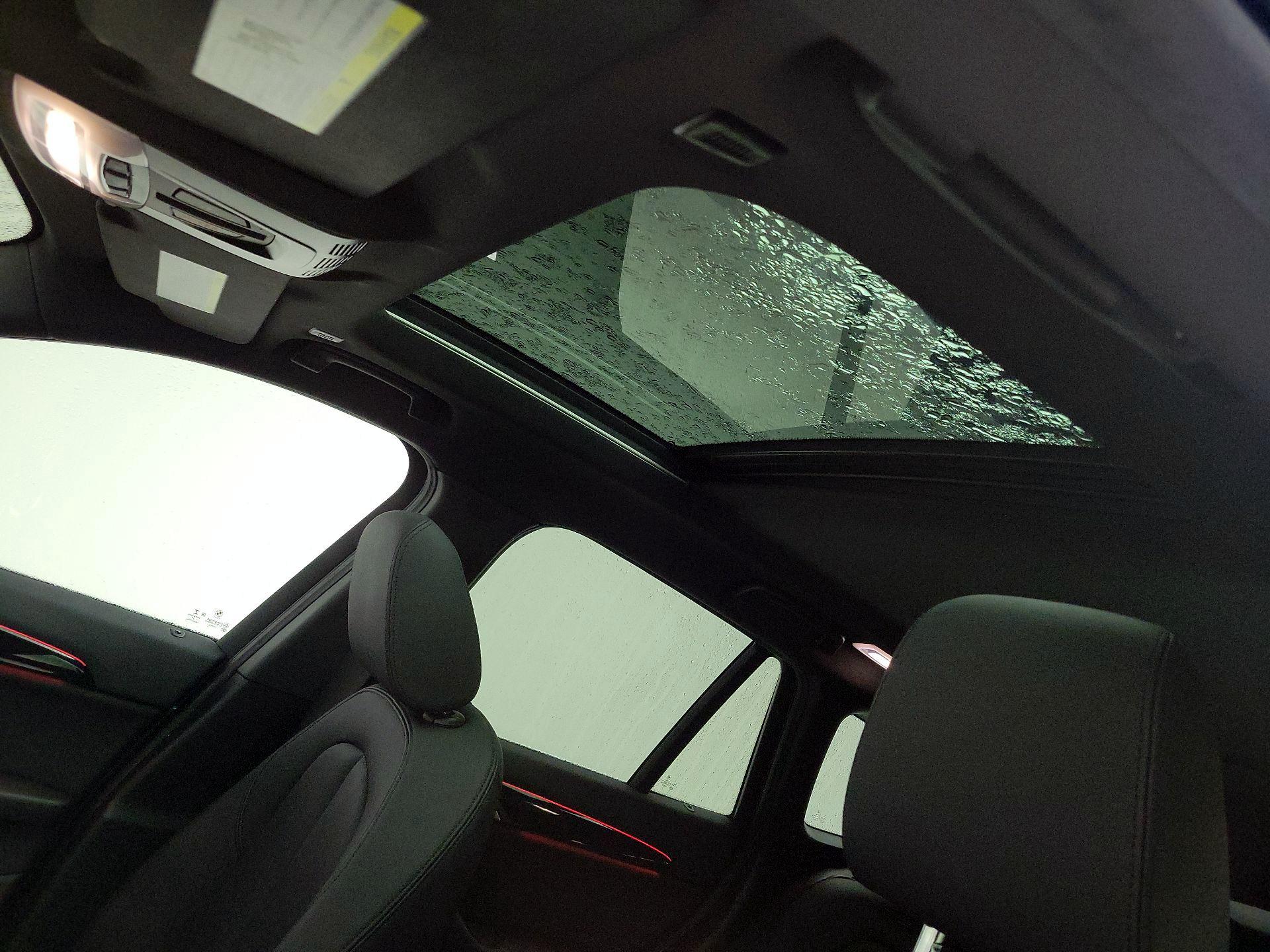 Thumbnail: 2020 BMW X1 - 20