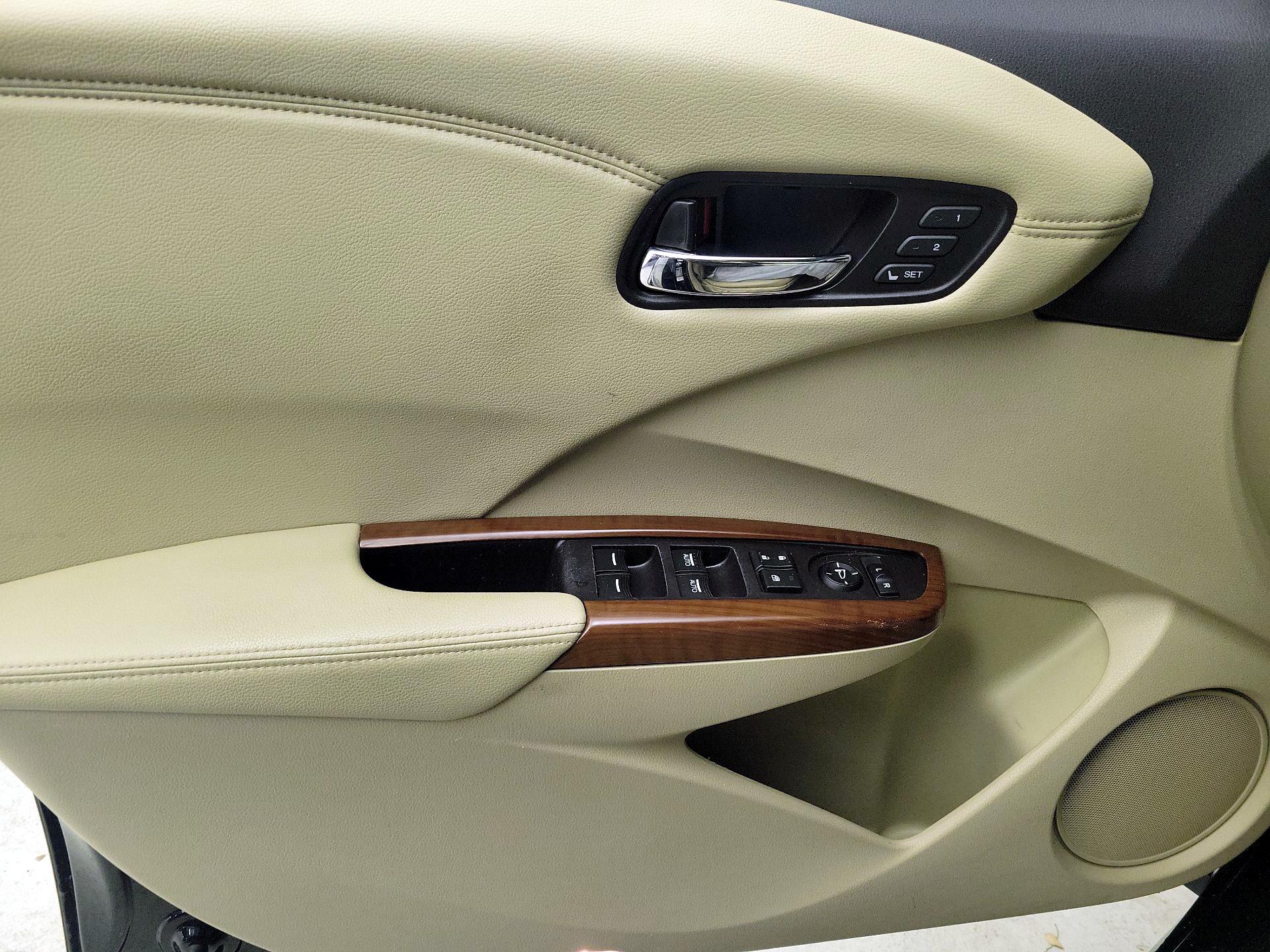 Thumbnail: 2015 Acura RDX - 12