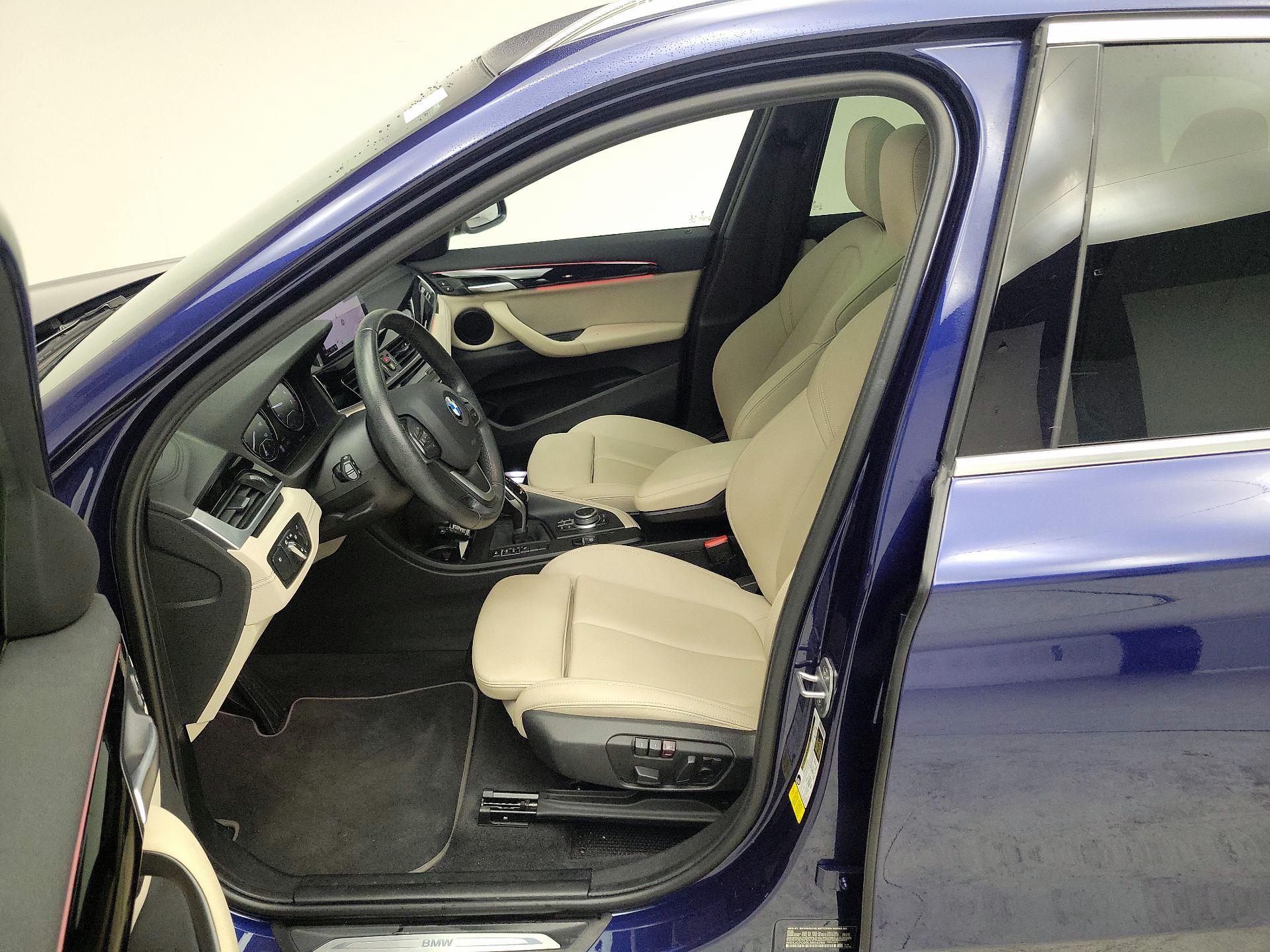 Thumbnail: 2020 BMW X1 - 11