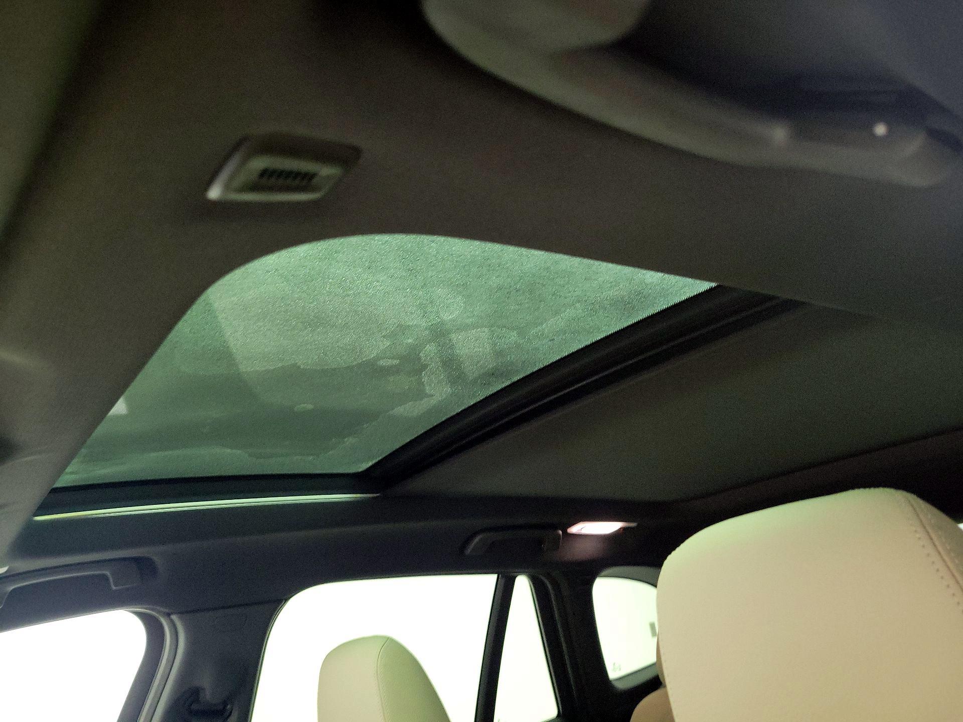 Thumbnail: 2020 BMW X1 - 20