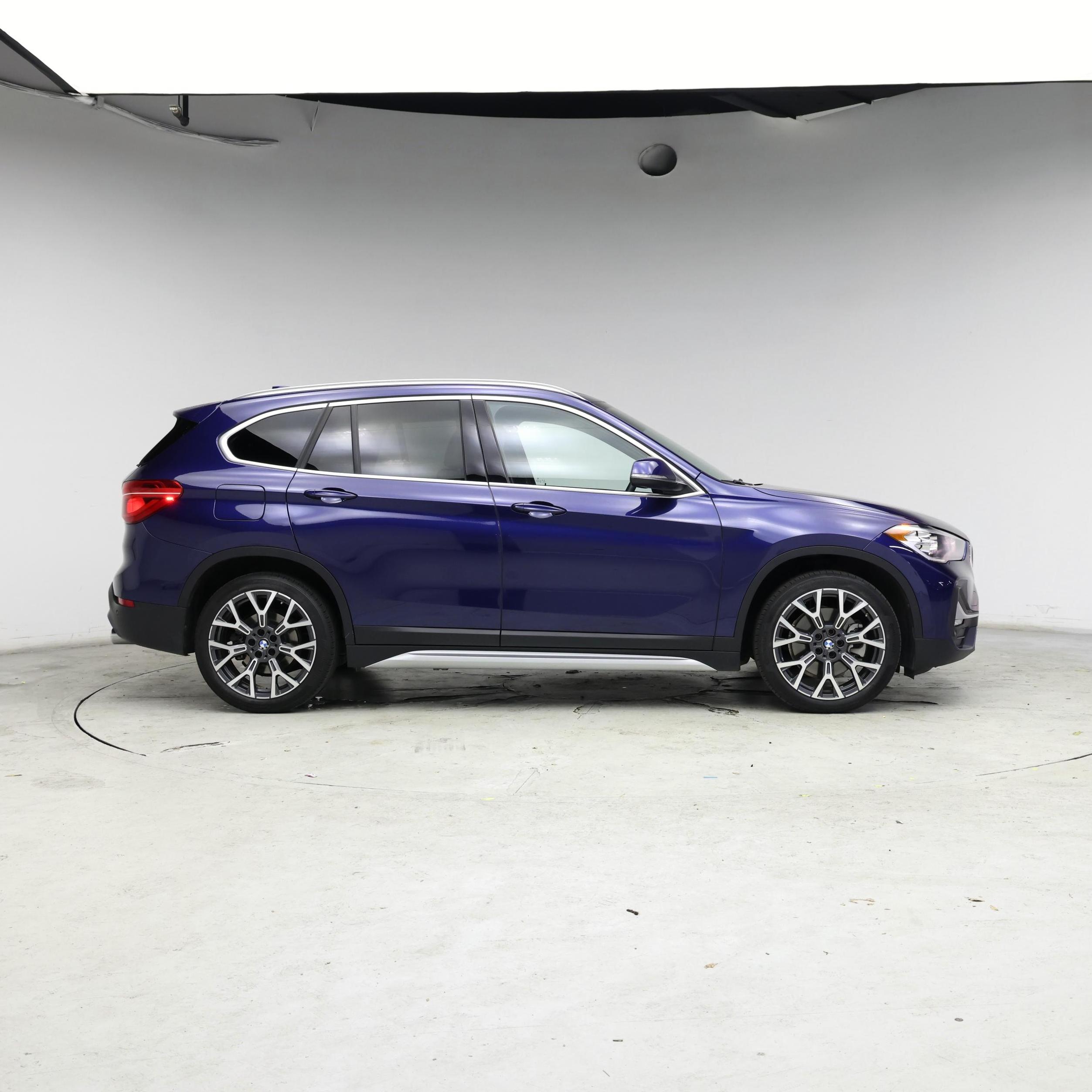 Thumbnail: 2020 BMW X1 - 7