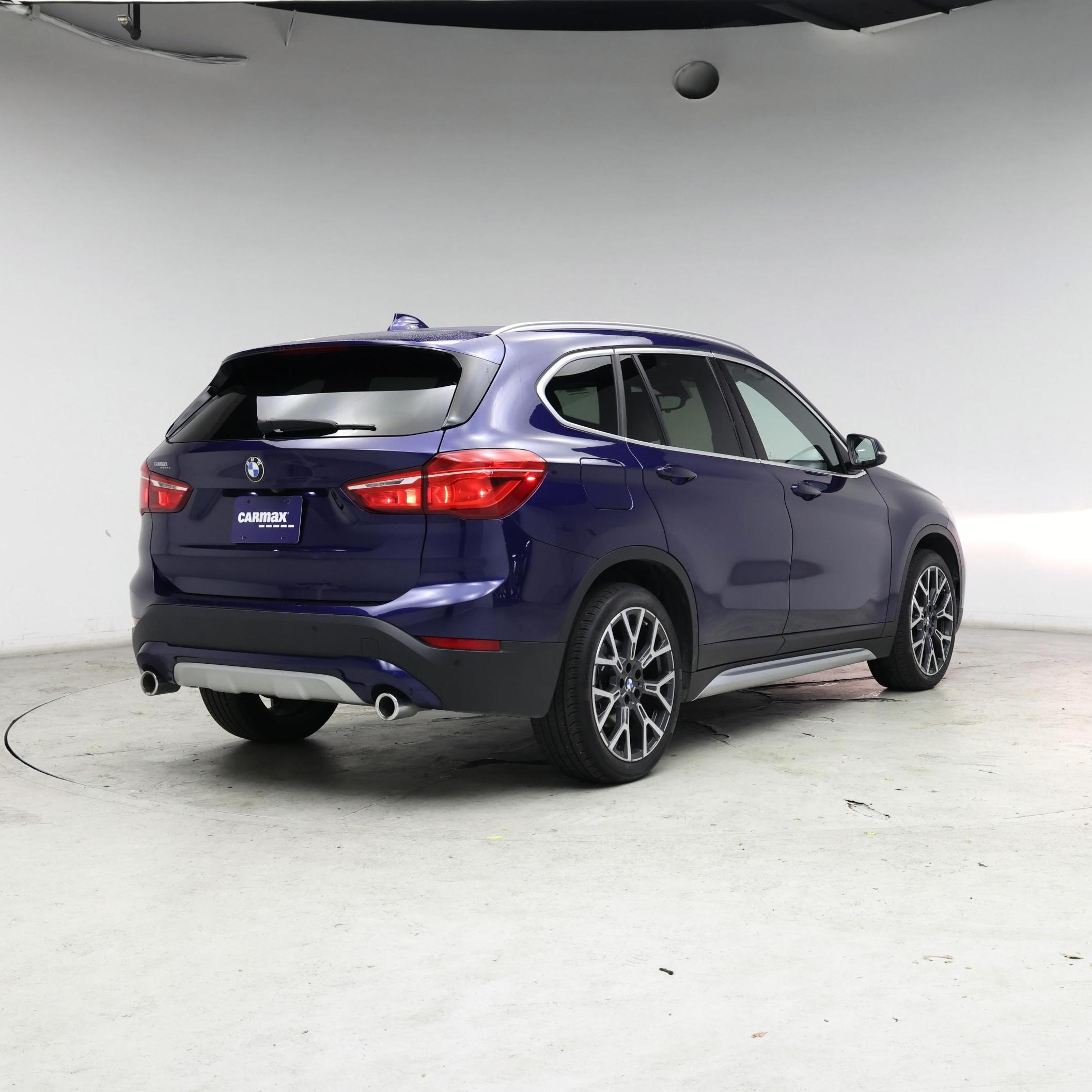 Thumbnail: 2020 BMW X1 - 8