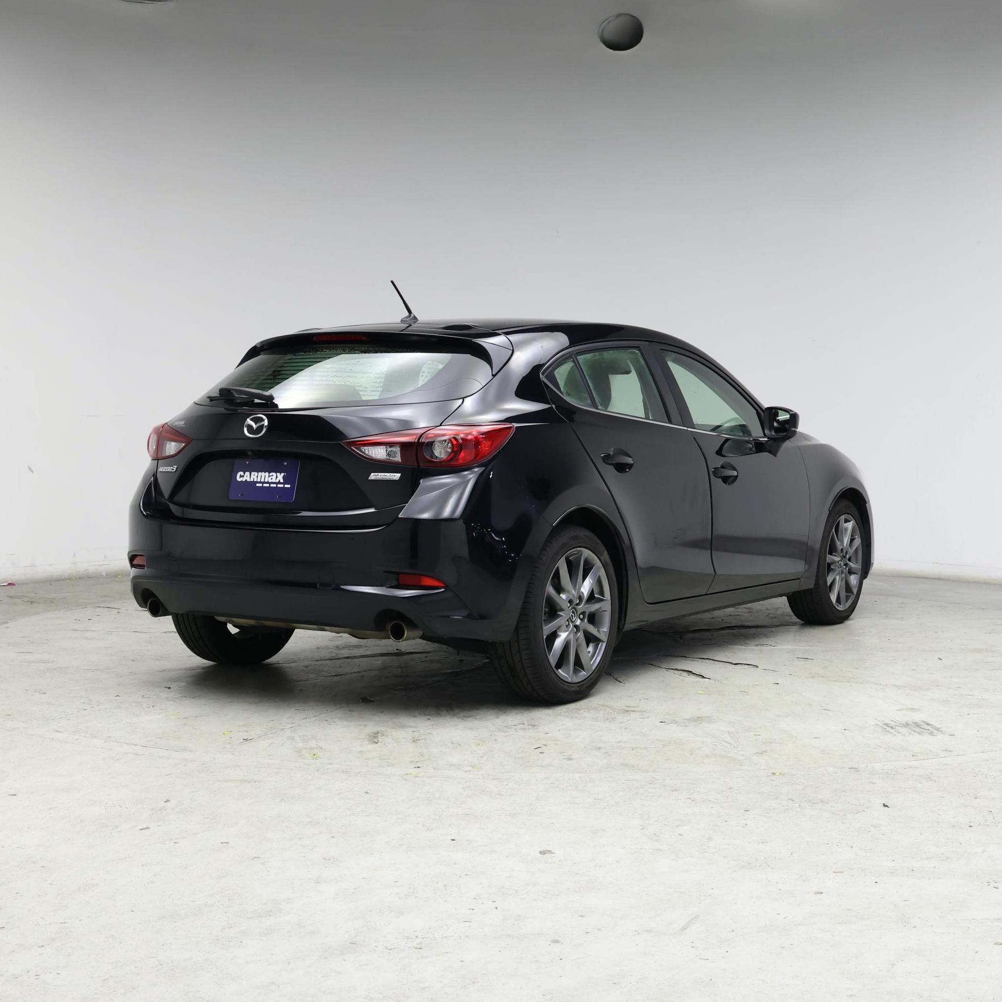 Thumbnail: 2018 Mazda Mazda3 - 8