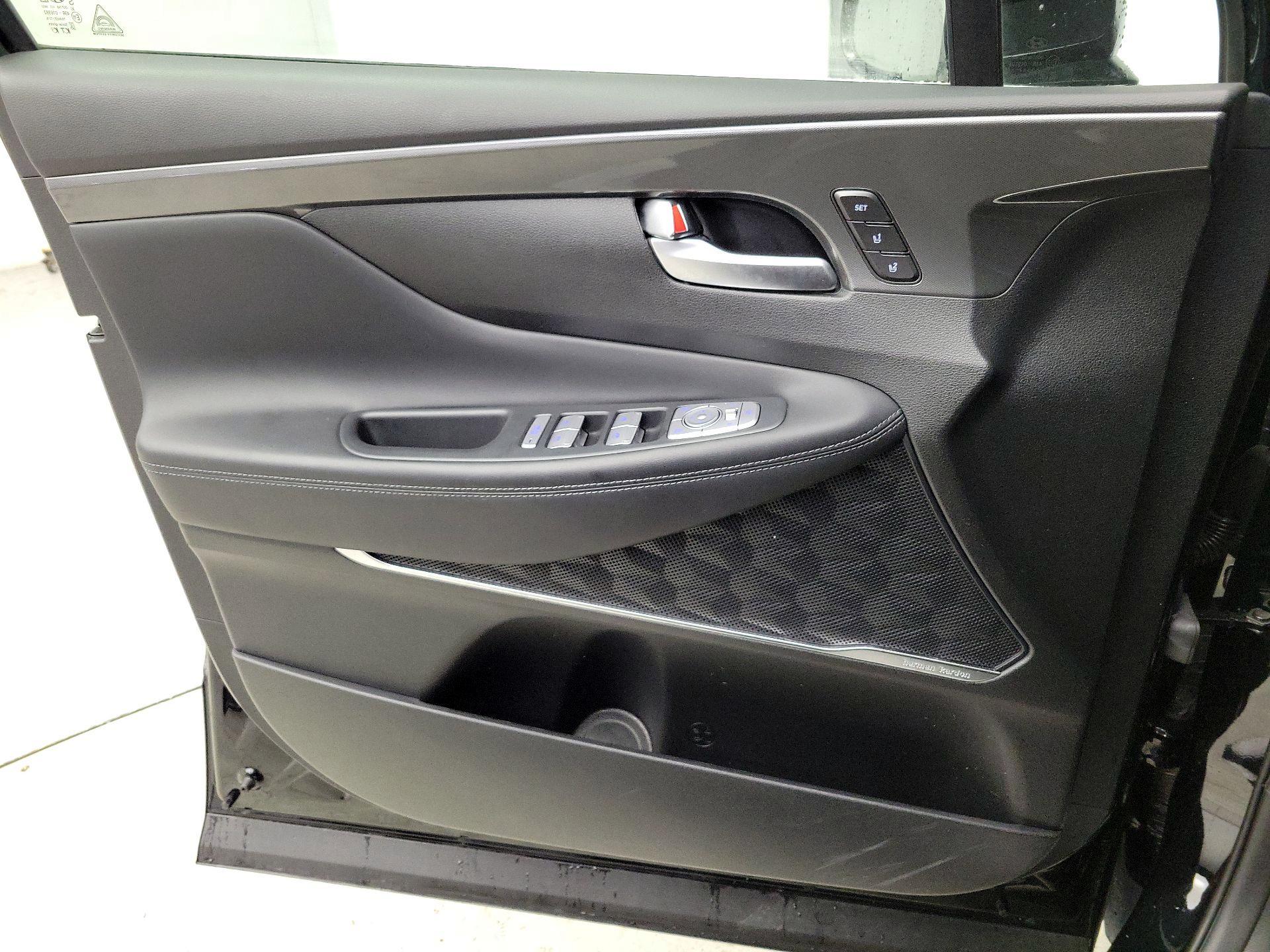 Thumbnail: 2023 Hyundai Santa Fe - 12