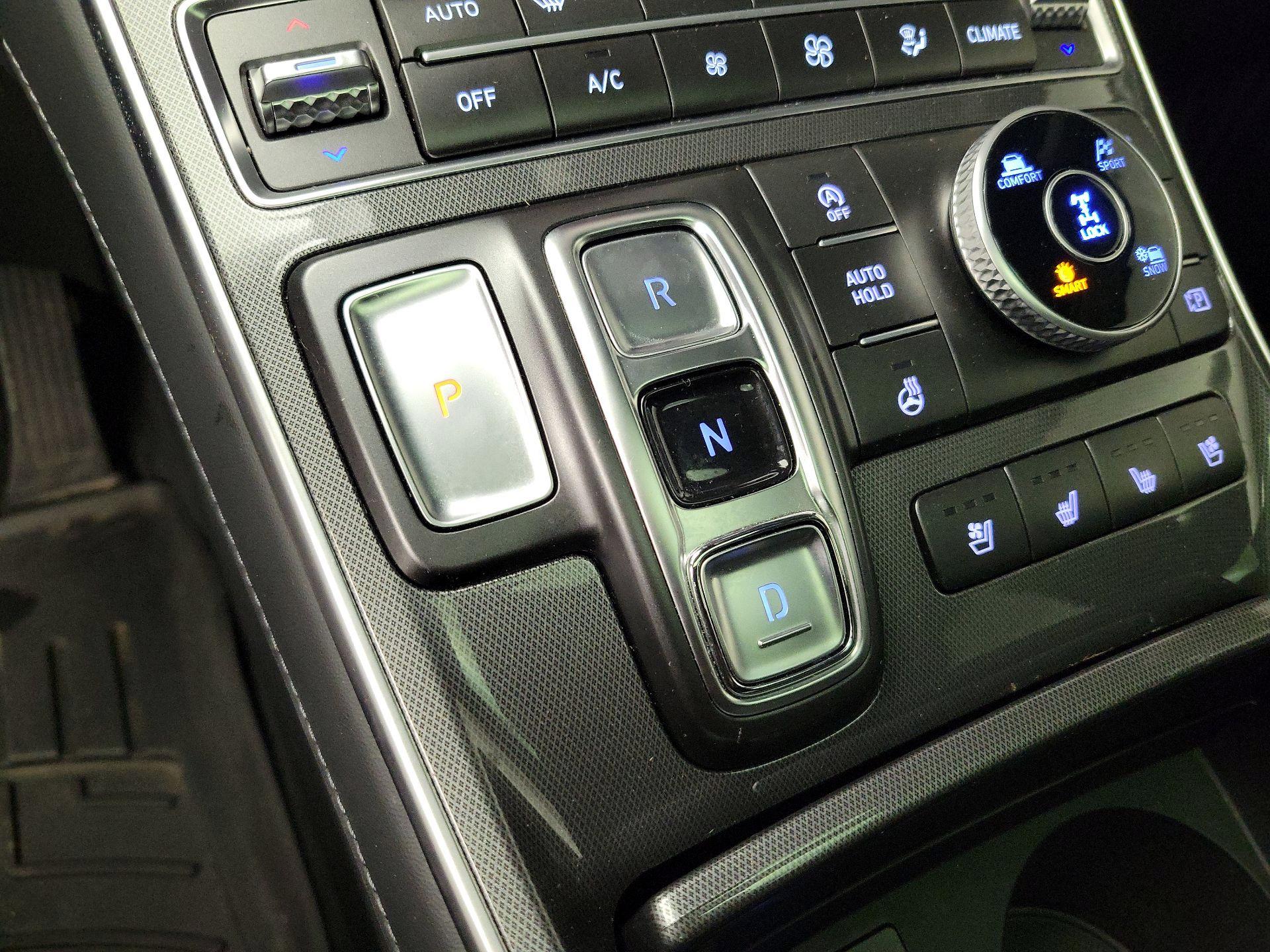 Thumbnail: 2023 Hyundai Santa Fe - 18