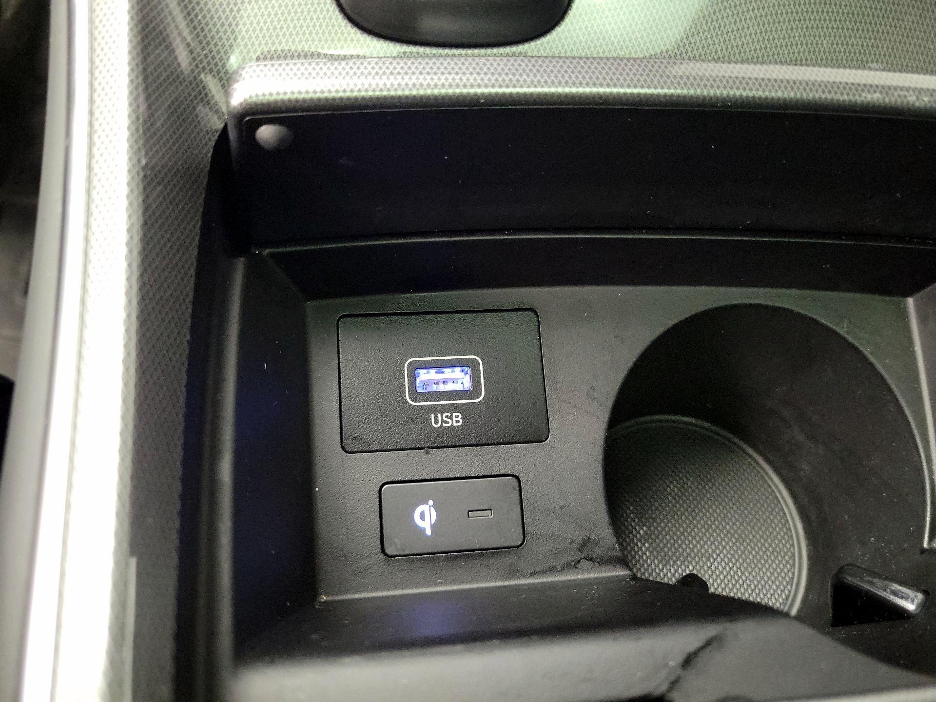 Thumbnail: 2023 Hyundai Santa Fe - 19