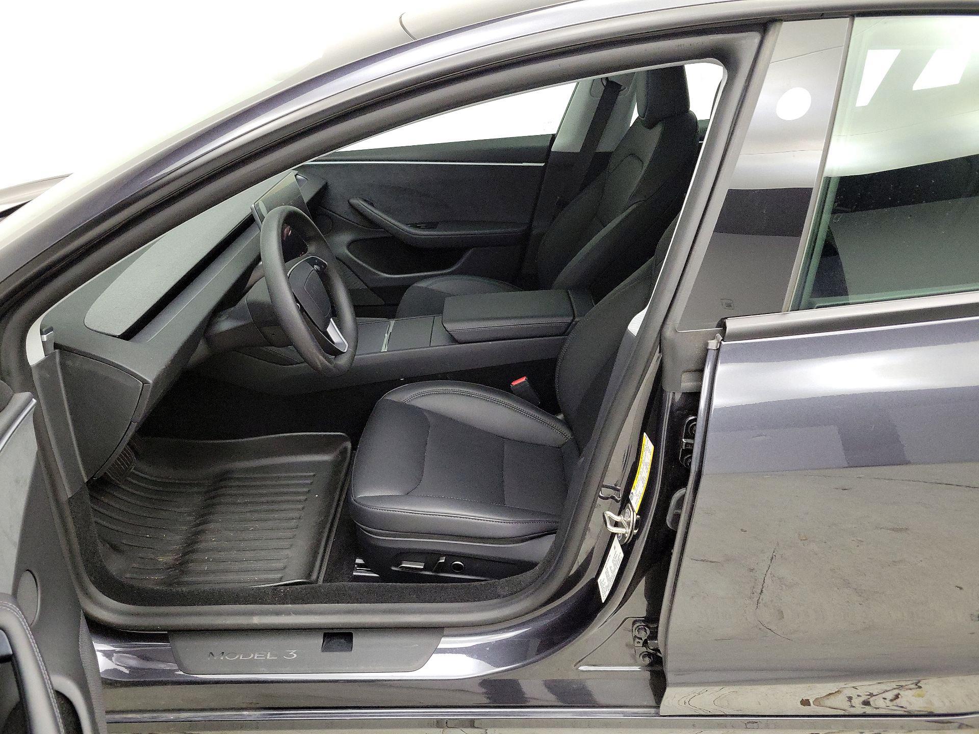 Thumbnail: 2024 Tesla Model 3 - 11