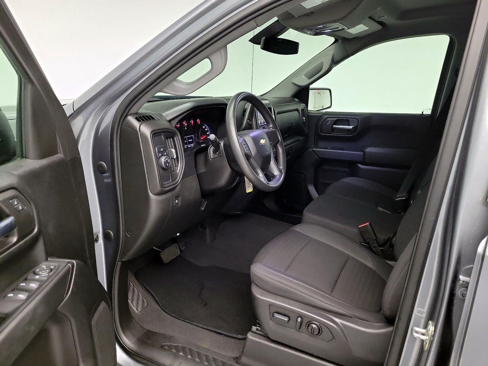 Power Seat(s) & Side Airbags