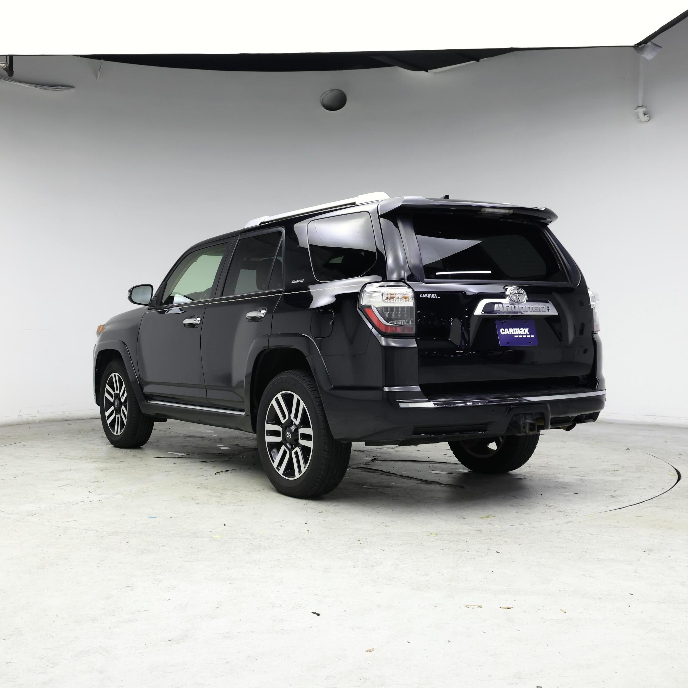 Thumbnail: 2016 Toyota 4Runner - 2