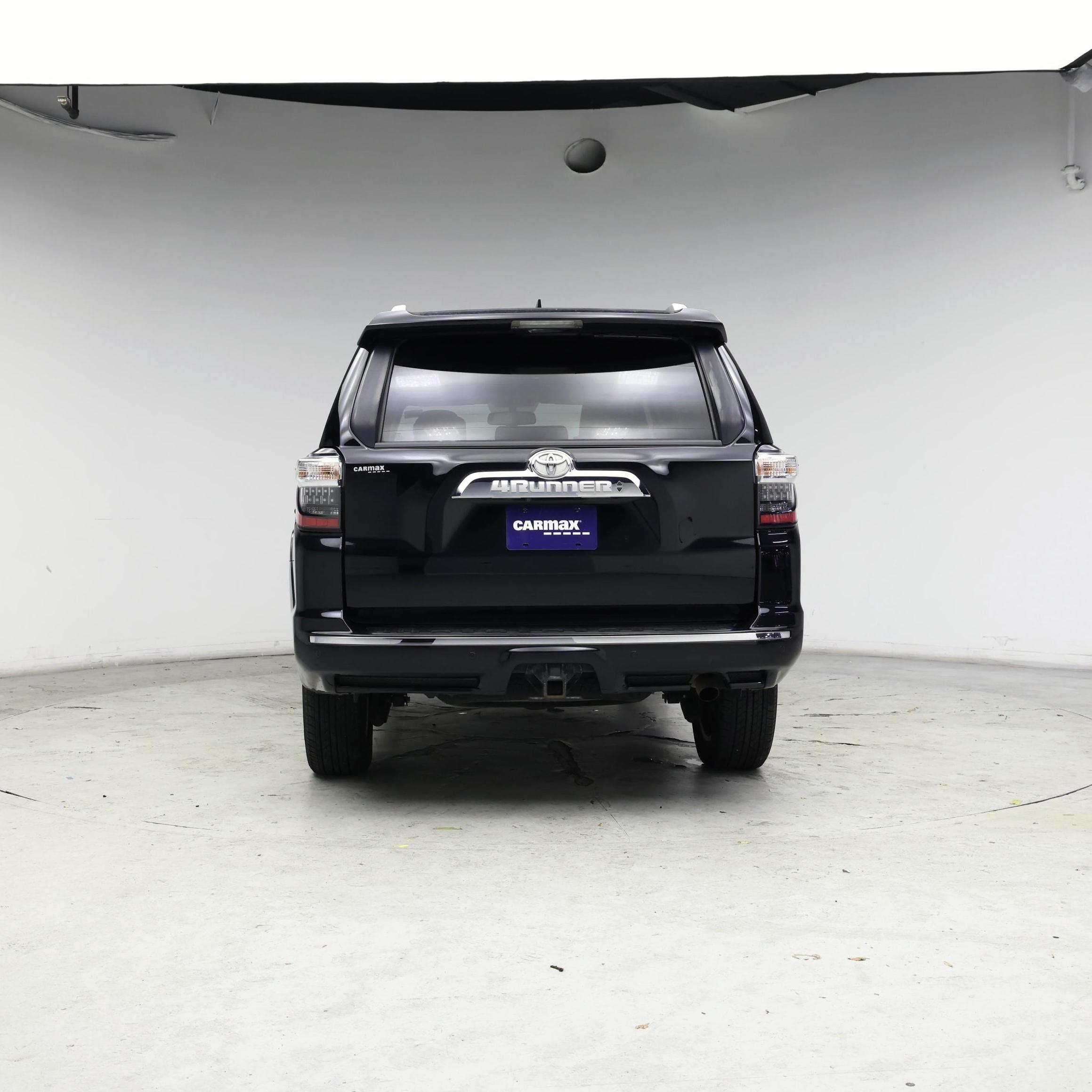 Thumbnail: 2016 Toyota 4Runner - 6