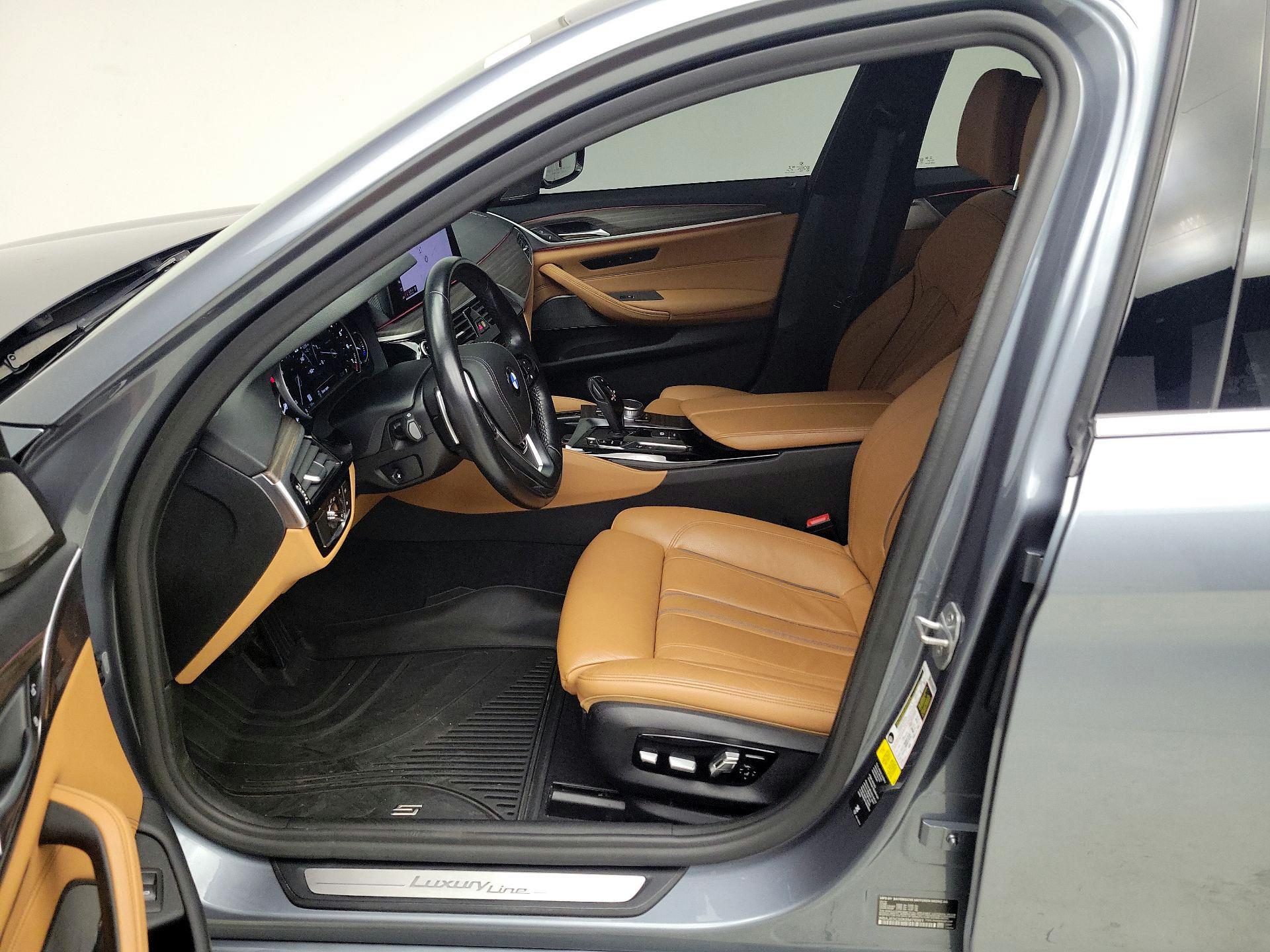 Thumbnail: 2019 BMW 5 Series - 11