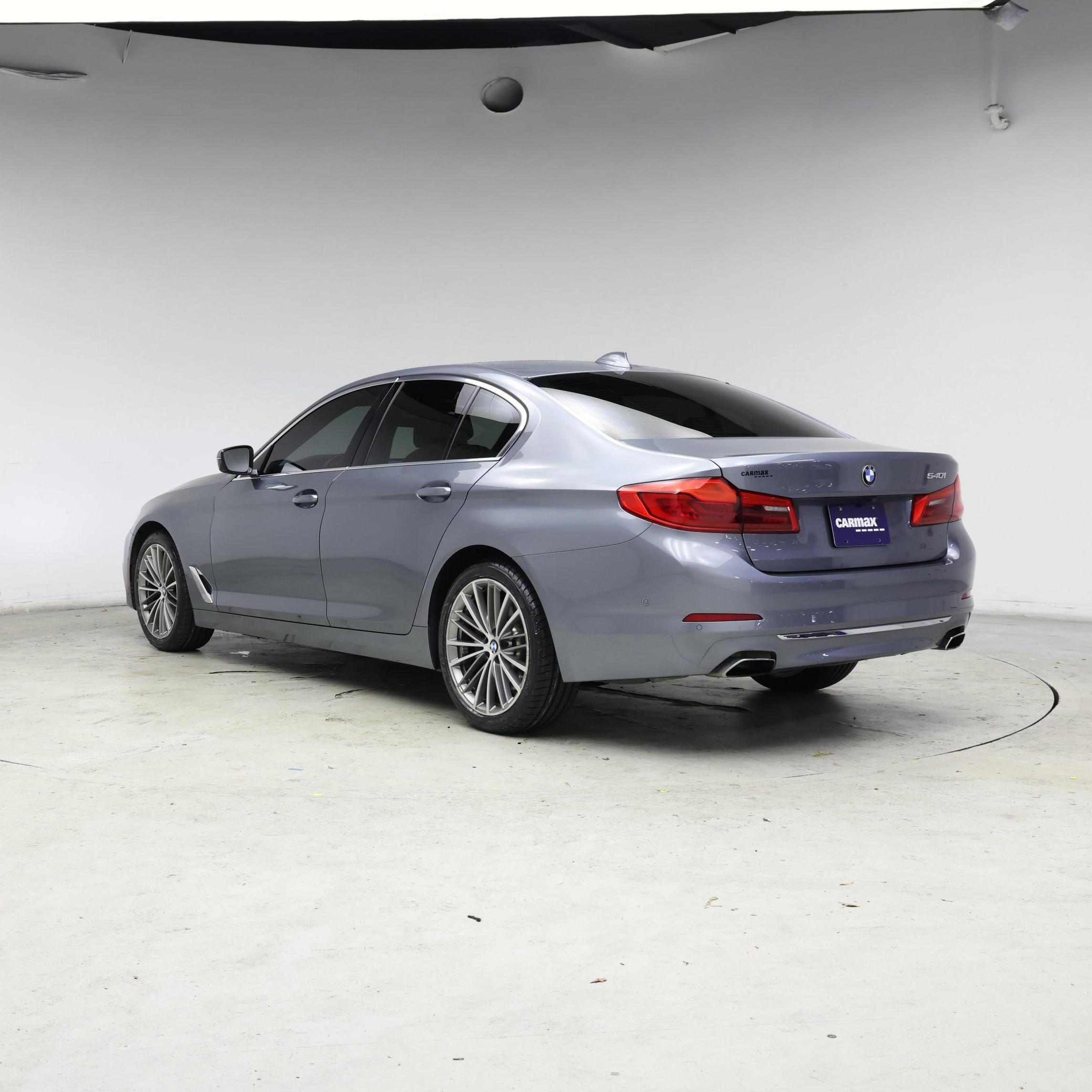 Thumbnail: 2019 BMW 5 Series - 2