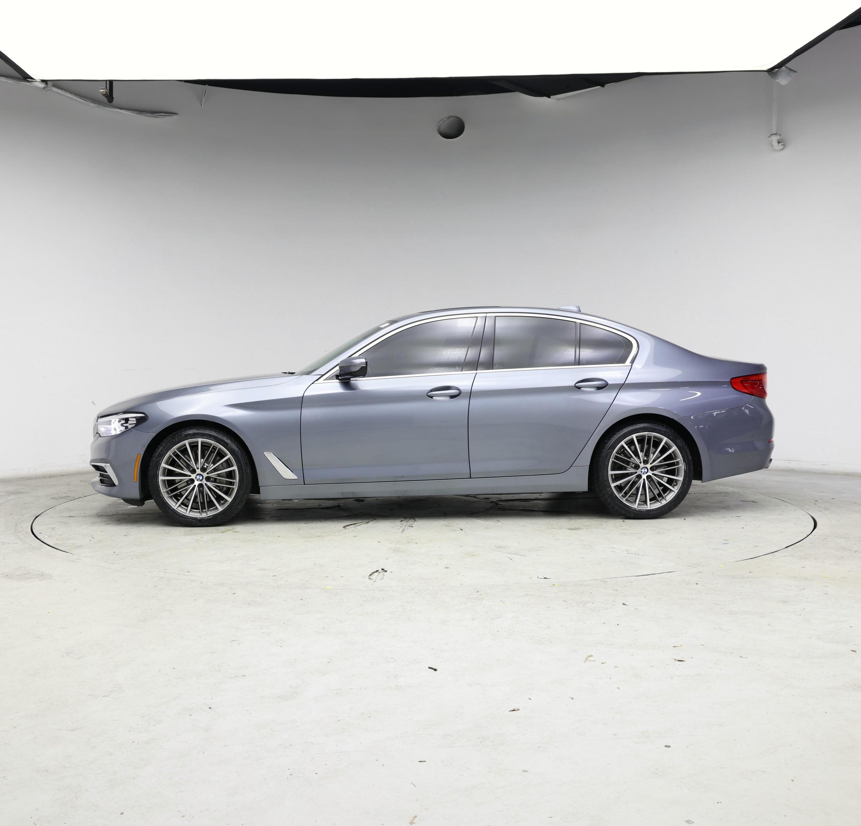 Thumbnail: 2019 BMW 5 Series - 3