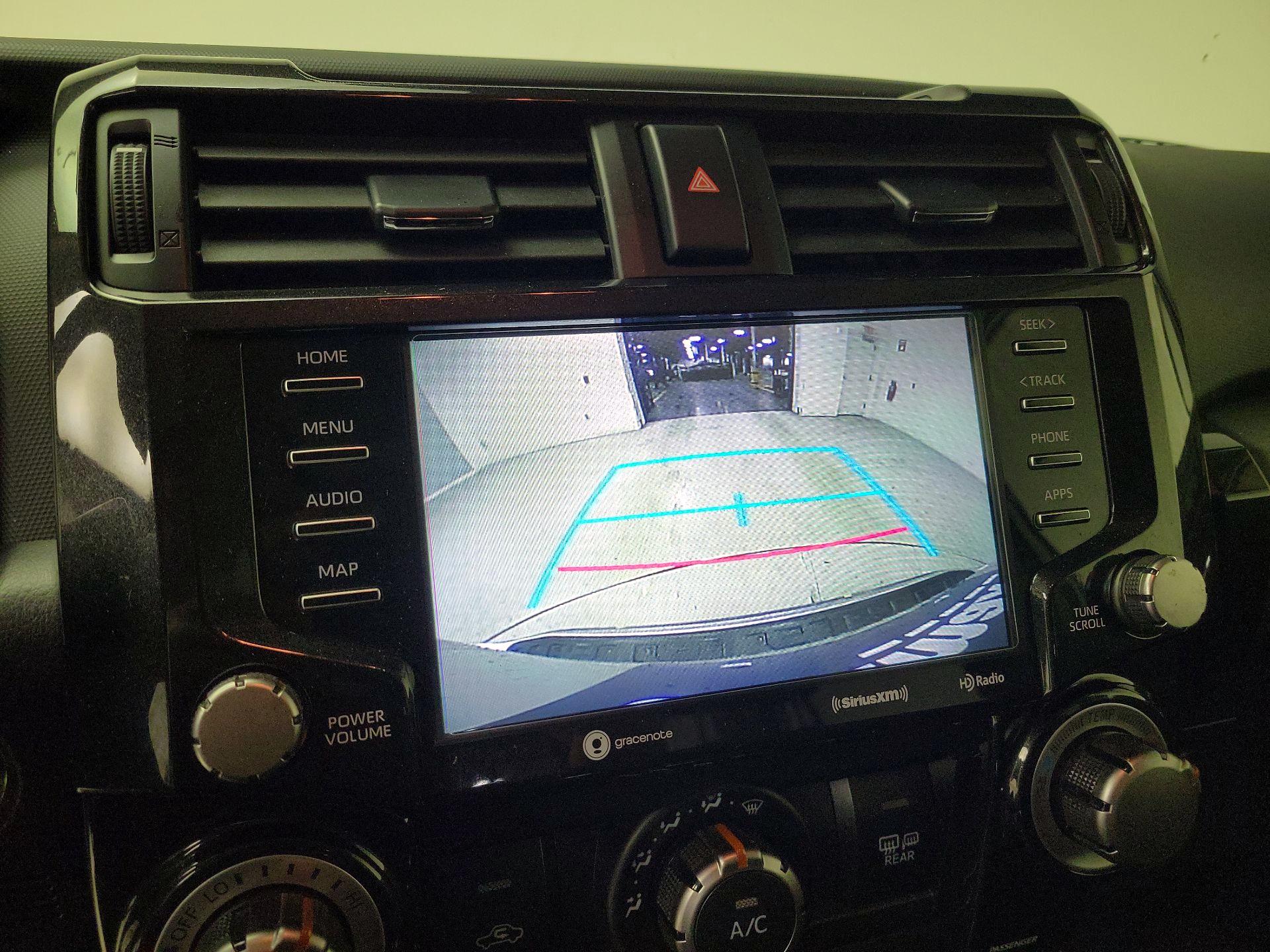 Thumbnail: 2020 Toyota 4Runner - 15