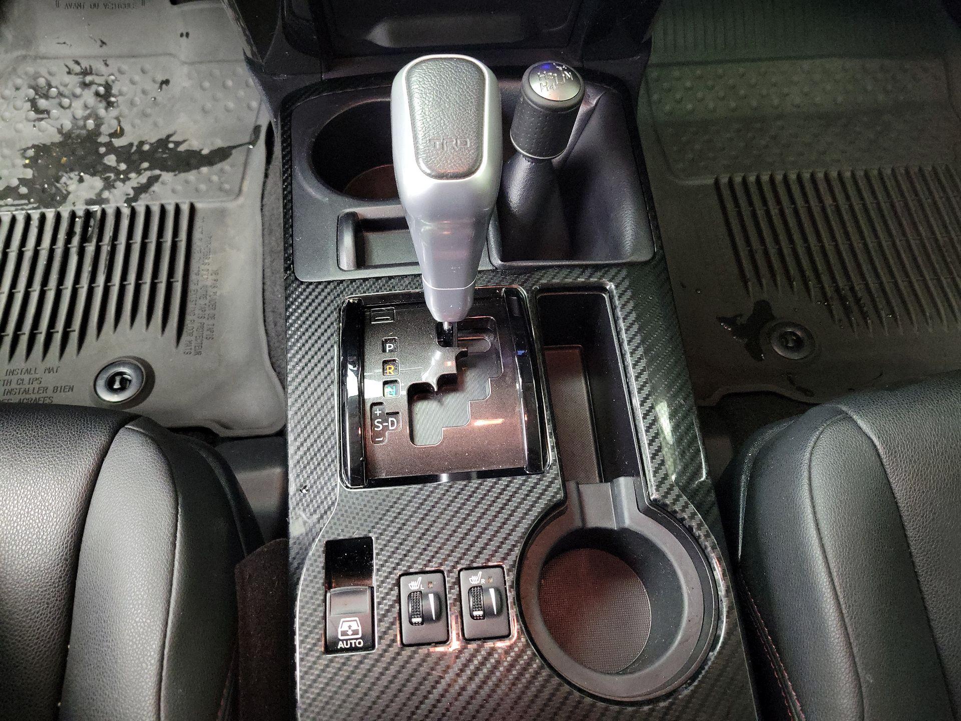 Thumbnail: 2020 Toyota 4Runner - 18