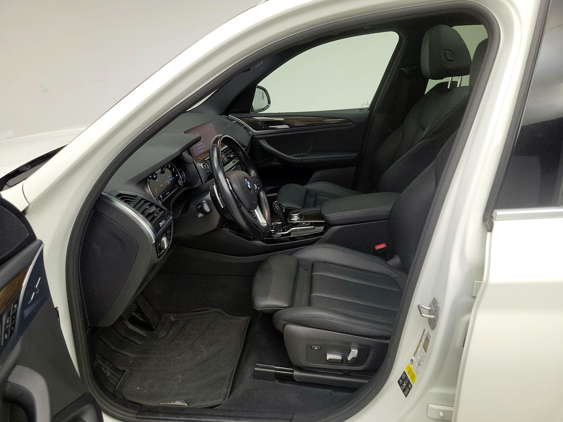 Thumbnail: 2019 BMW X3 - 11