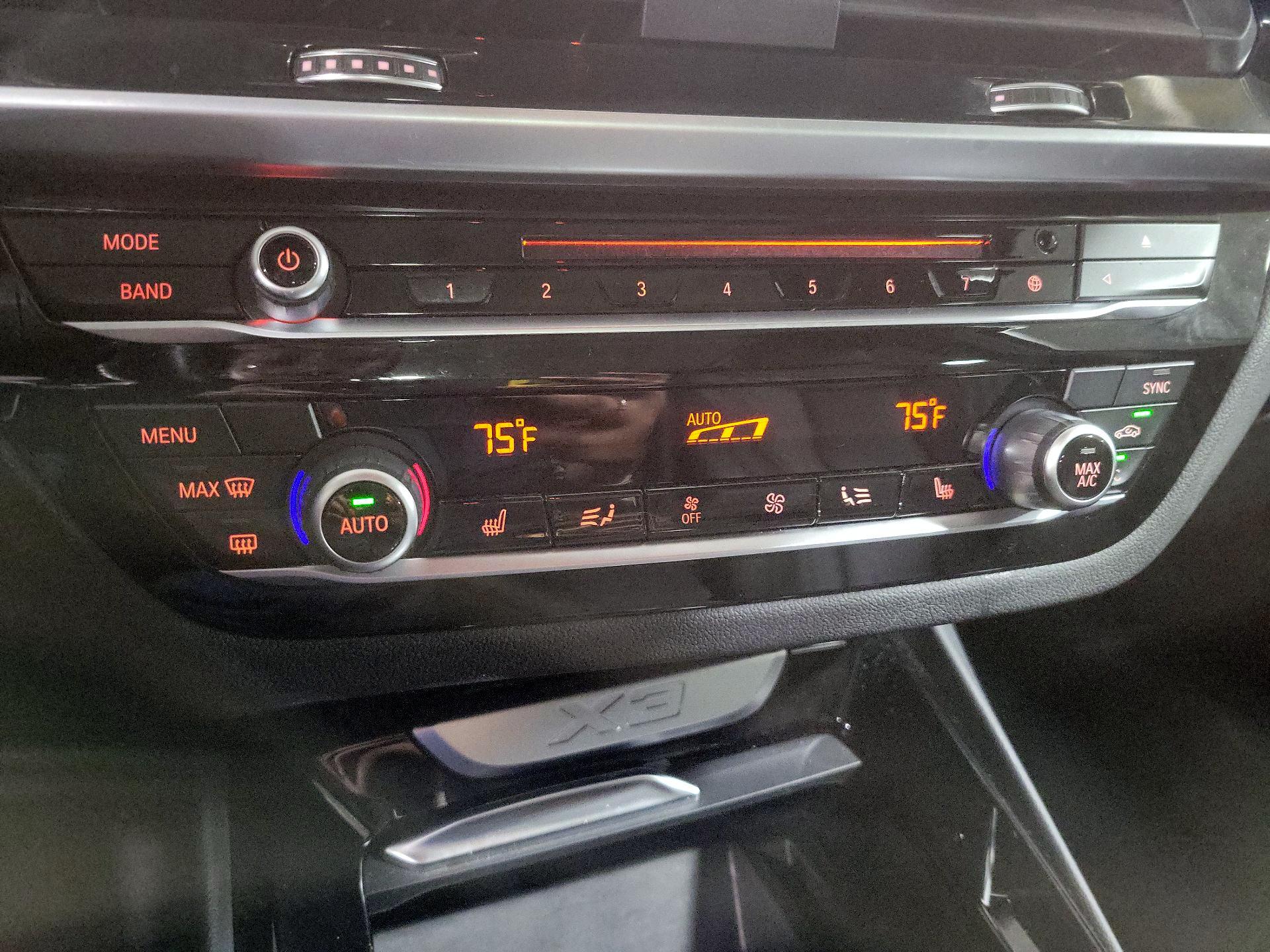 Thumbnail: 2019 BMW X3 - 17