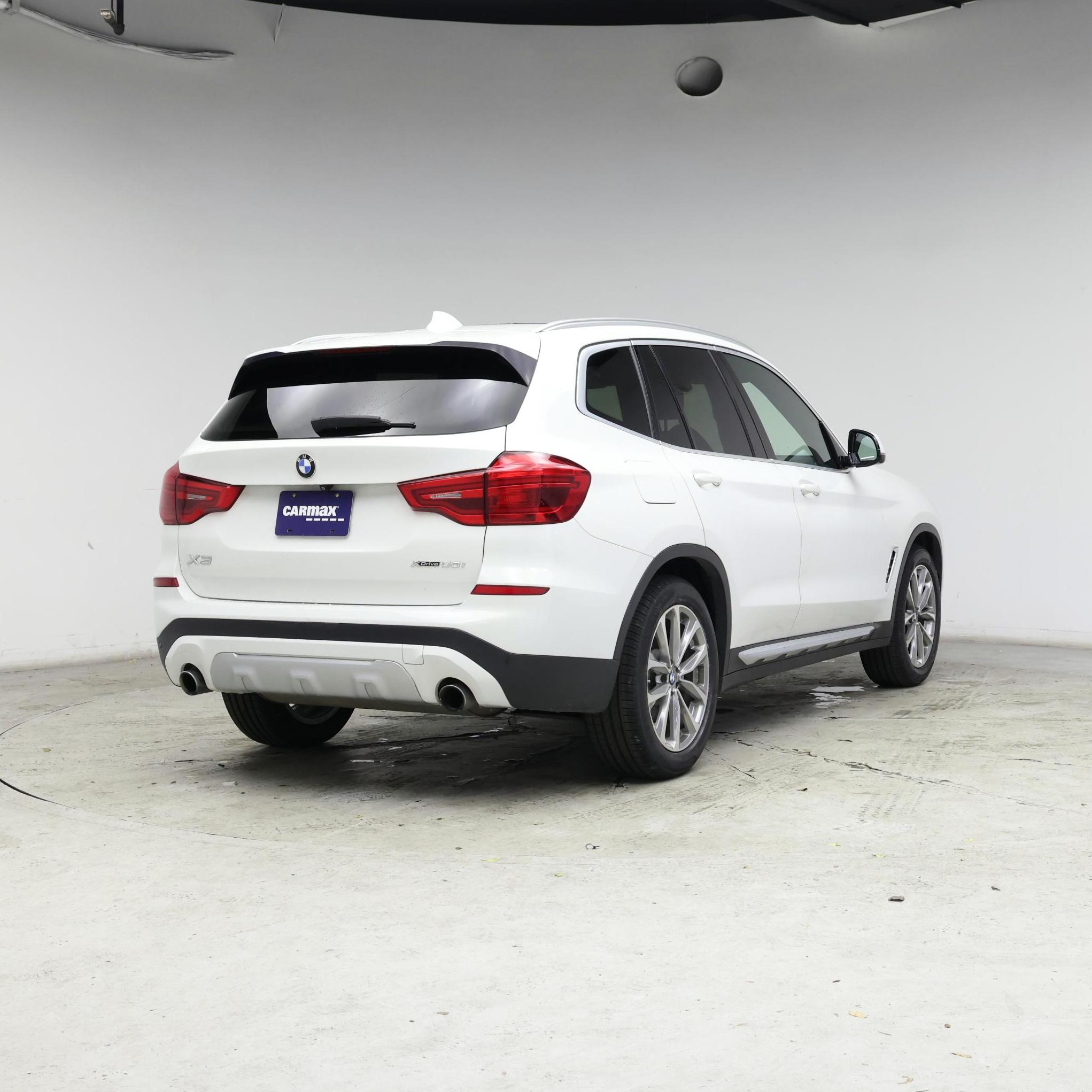 Thumbnail: 2019 BMW X3 - 8