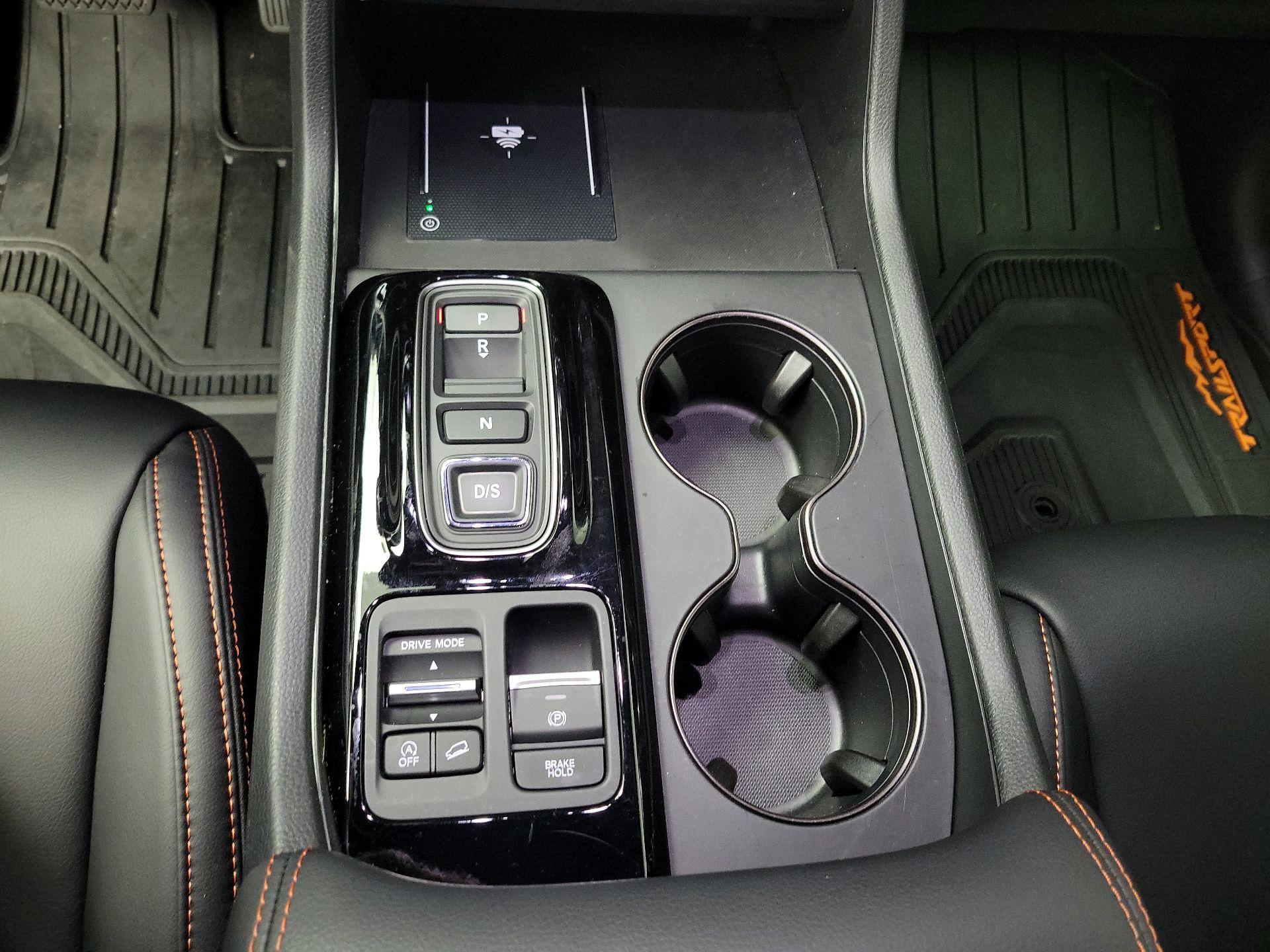 Thumbnail: 2025 Honda Pilot - 17