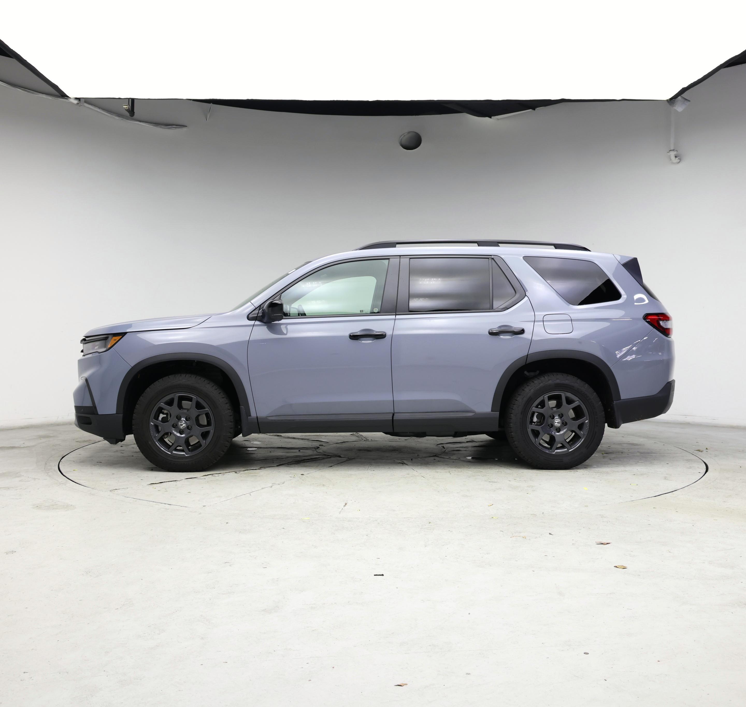 Thumbnail: 2025 Honda Pilot - 3