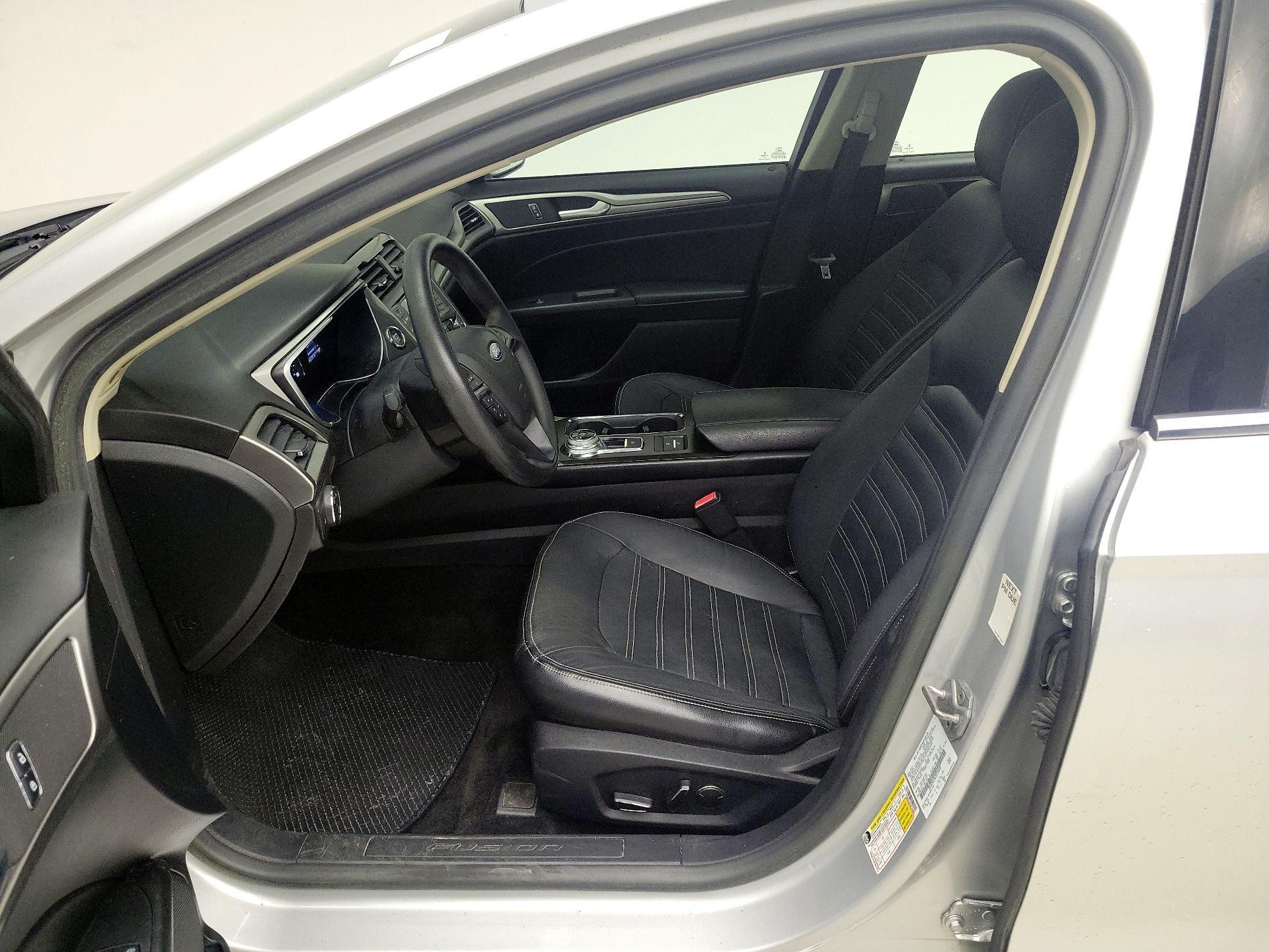 Thumbnail: 2018 Ford Fusion - 11