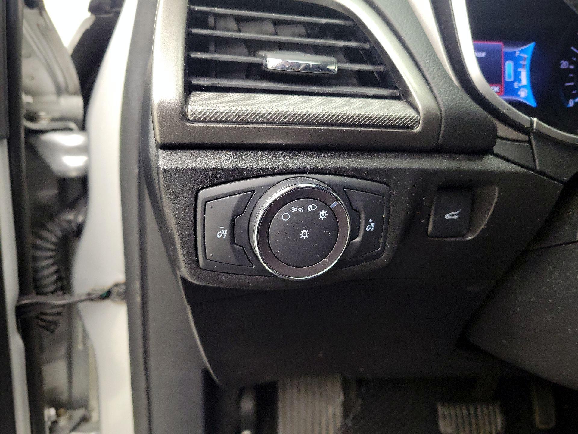 Thumbnail: 2018 Ford Fusion - 13