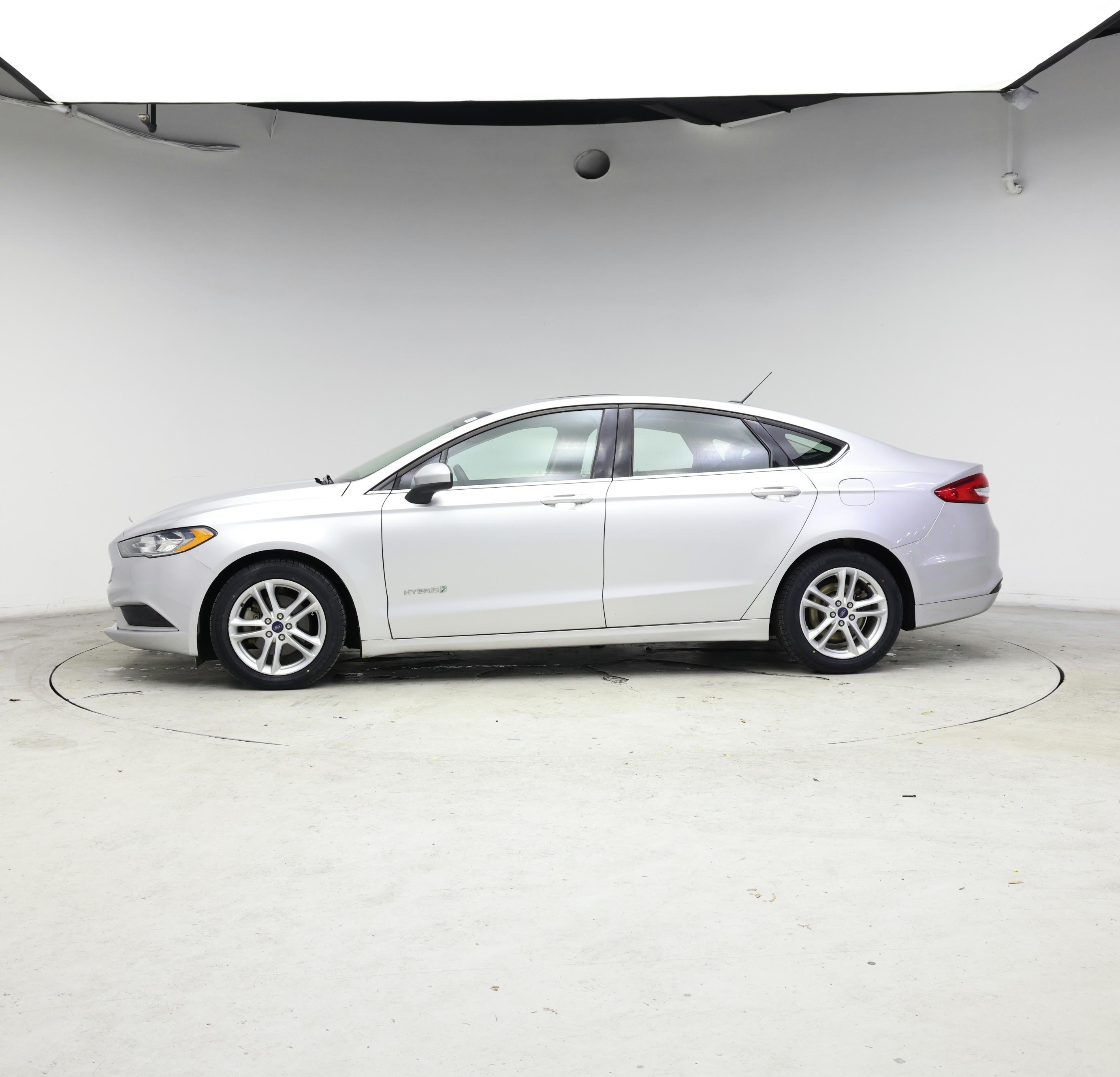 Thumbnail: 2018 Ford Fusion - 3