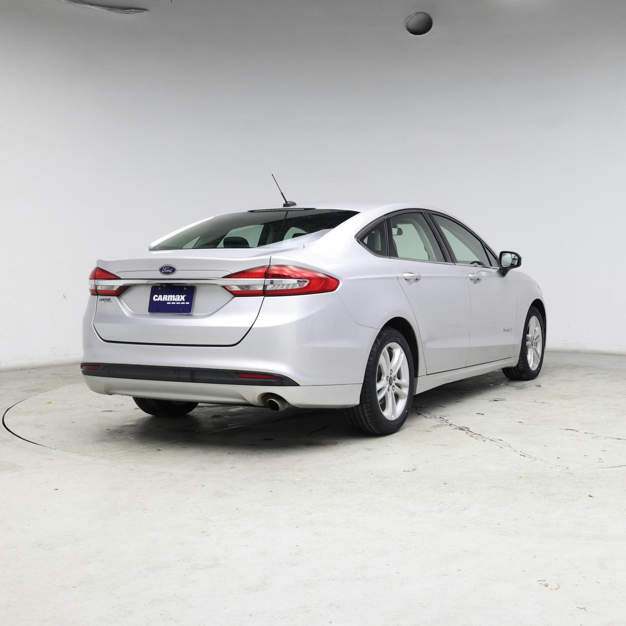 Thumbnail: 2018 Ford Fusion - 8