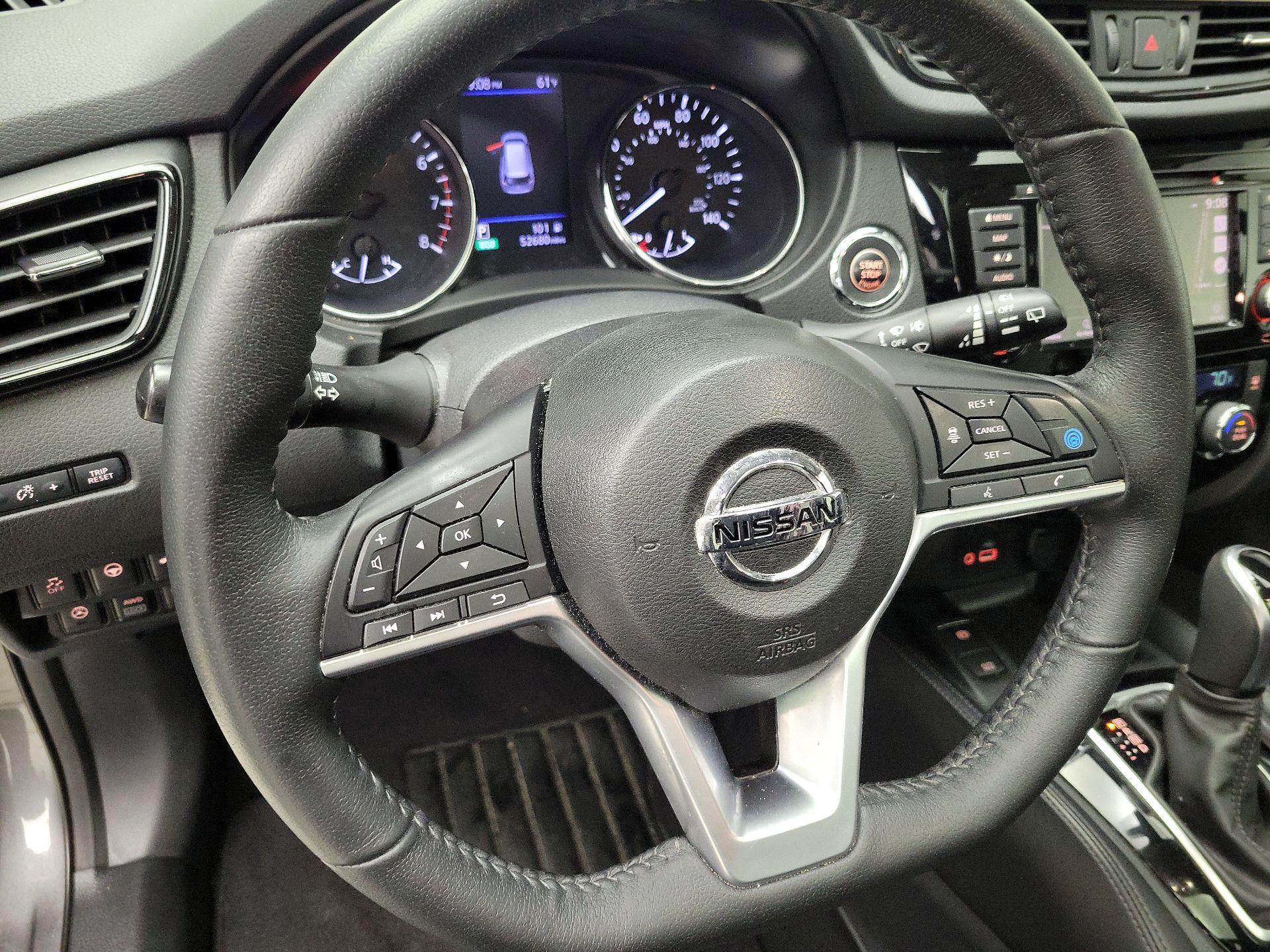 Thumbnail: 2020 Nissan Rogue - 10