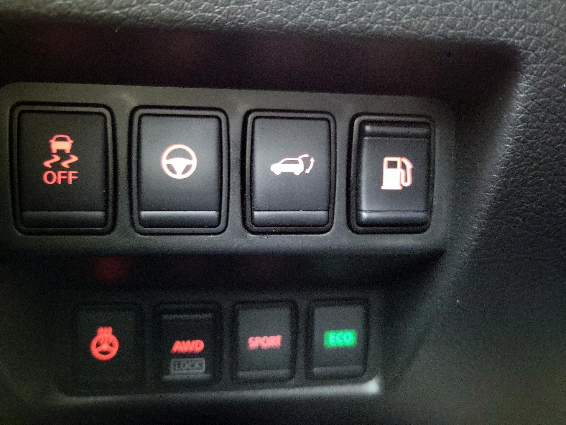 Thumbnail: 2020 Nissan Rogue - 13