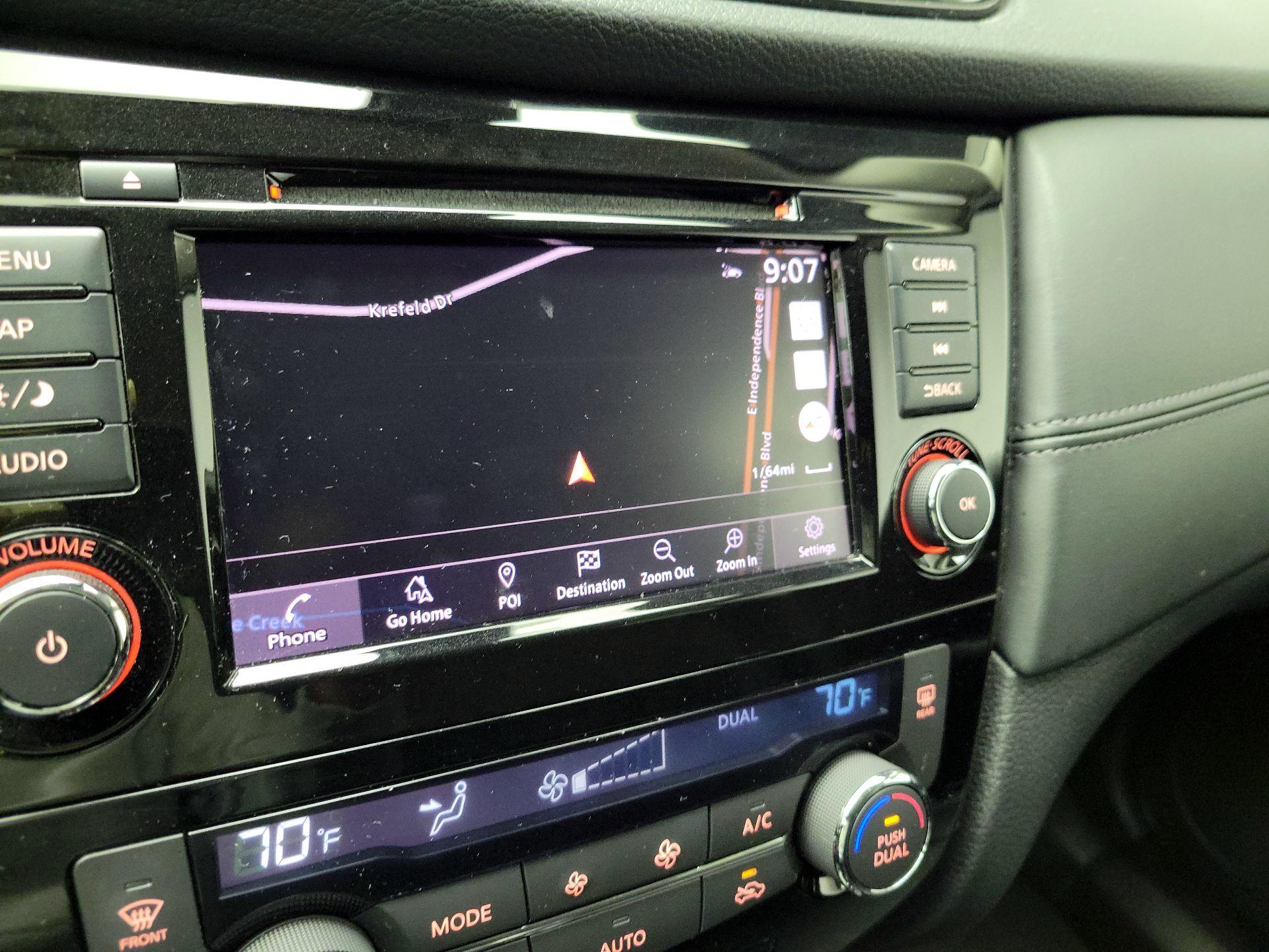 Thumbnail: 2020 Nissan Rogue - 14