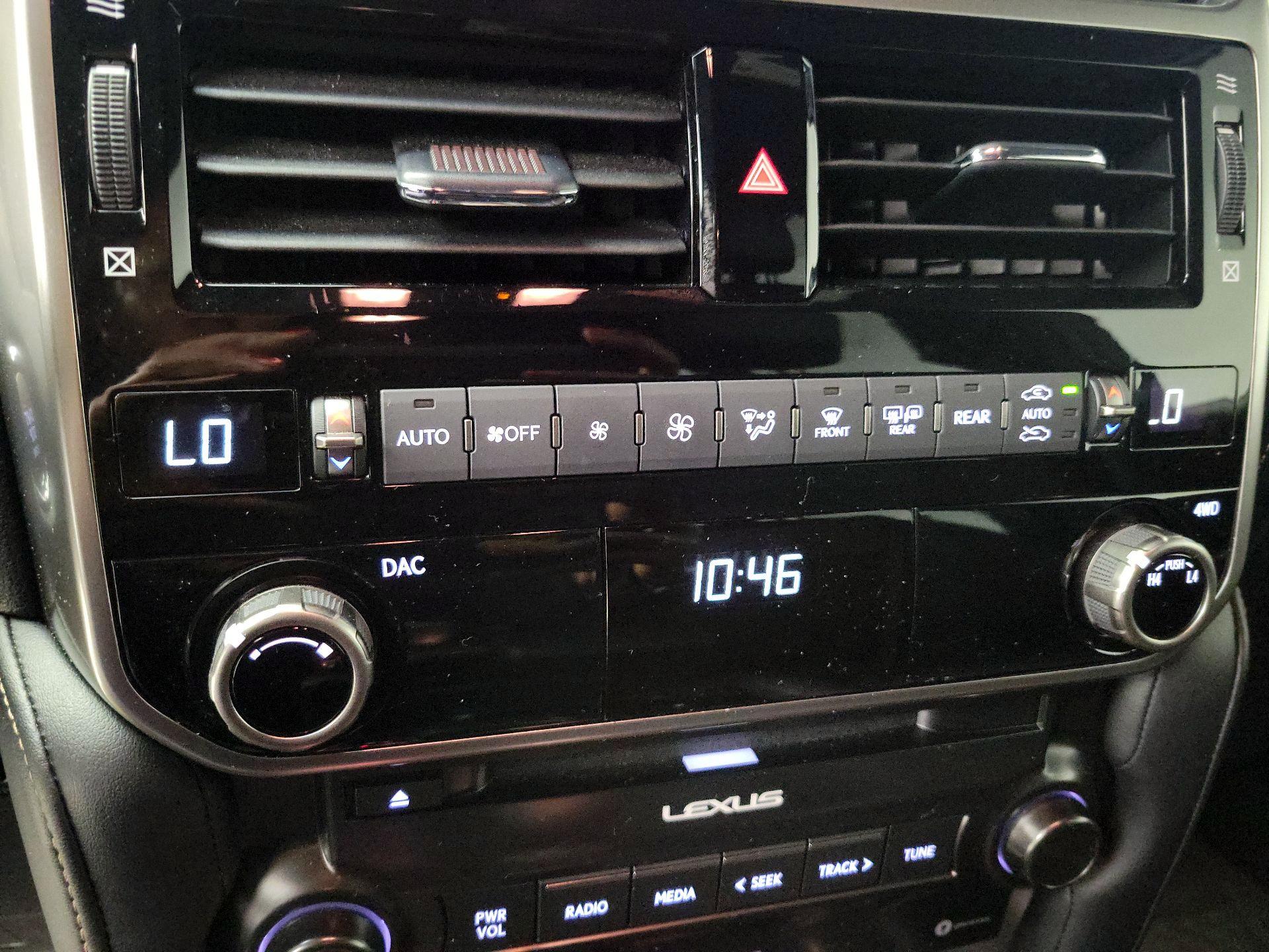 Thumbnail: 2022 Lexus GX - 17