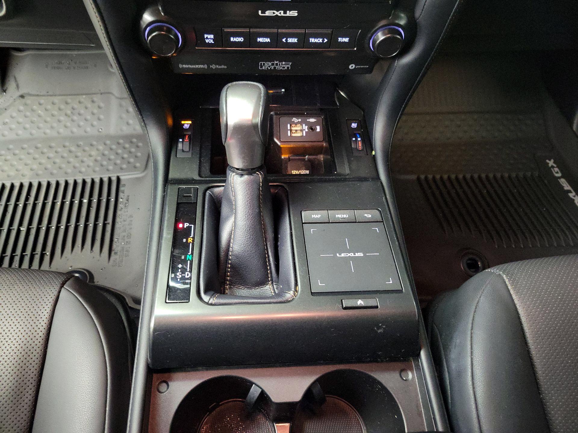 Thumbnail: 2022 Lexus GX - 18