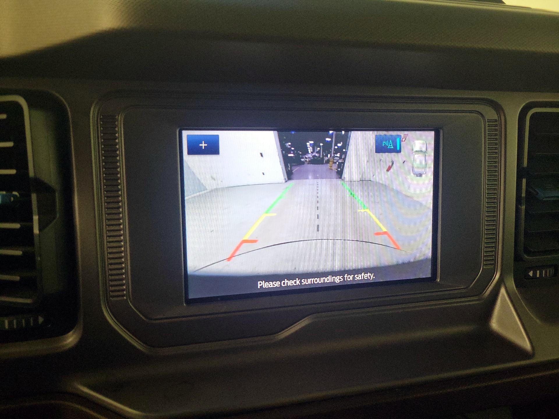 Thumbnail: 2022 Ford Bronco - 15