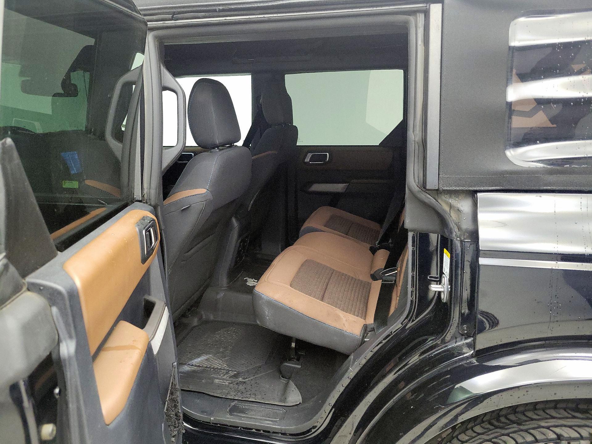 Thumbnail: 2022 Ford Bronco - 20