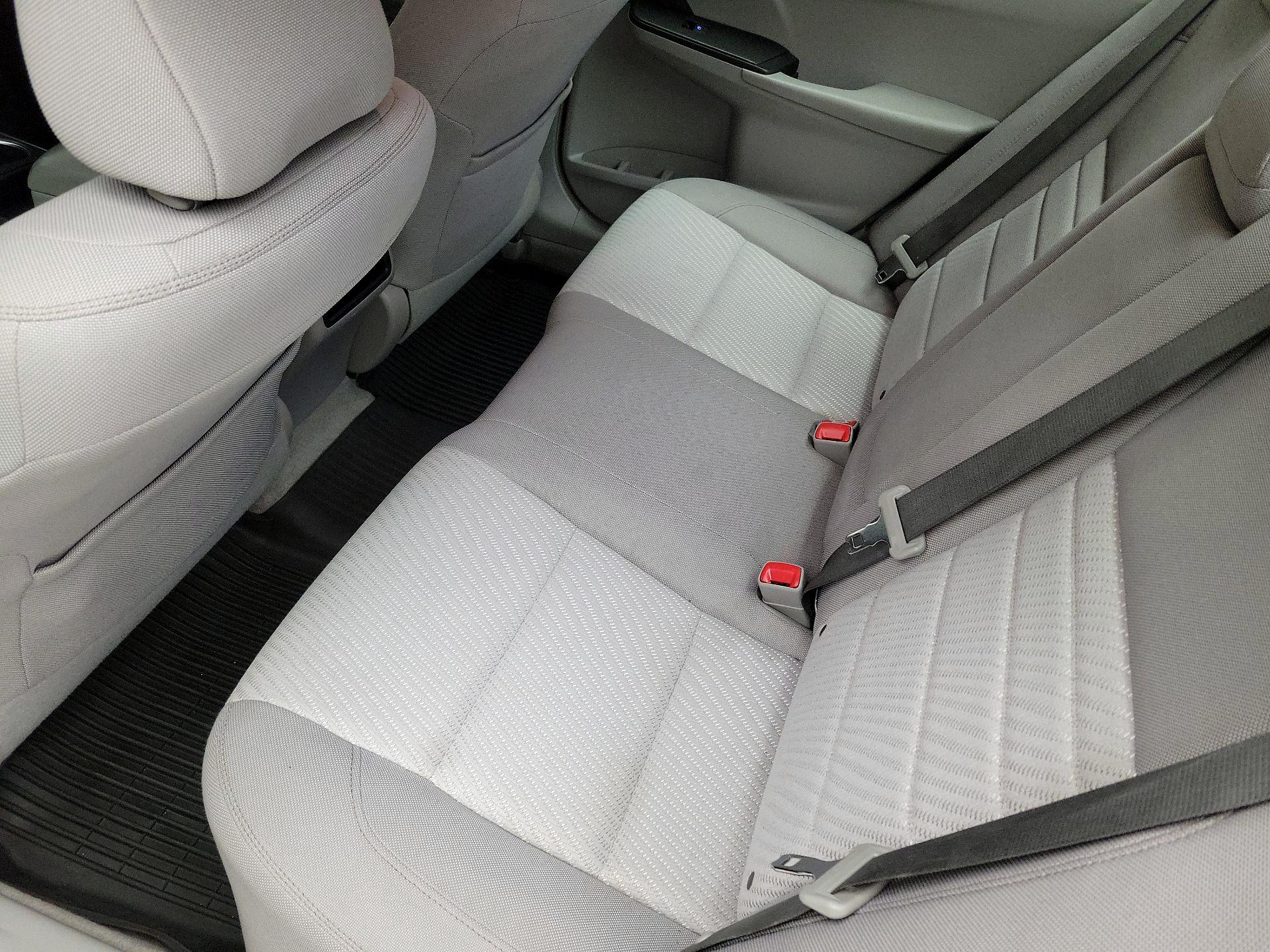 Thumbnail: 2017 Toyota Camry - 18