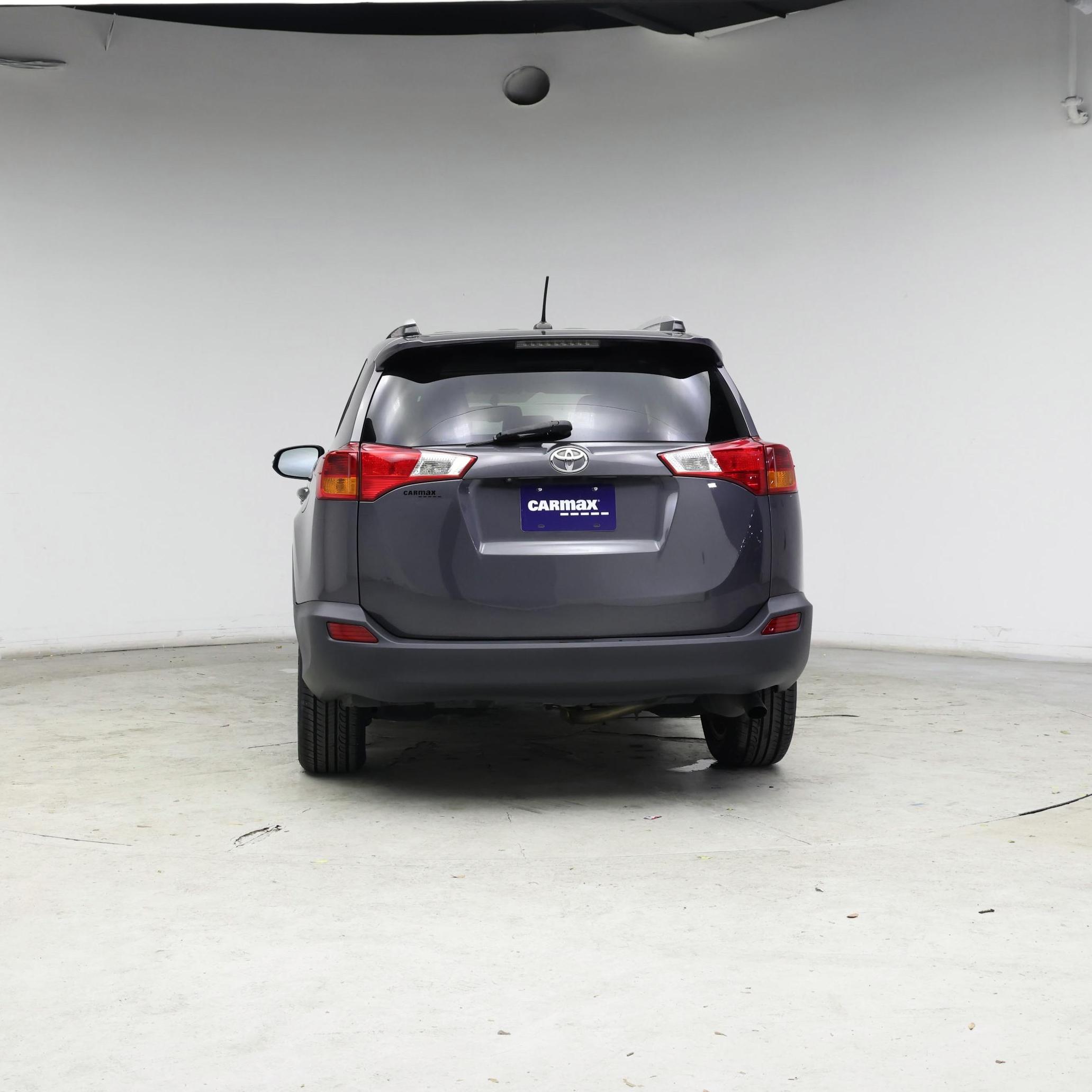 Thumbnail: 2015 Toyota RAV4 - 6