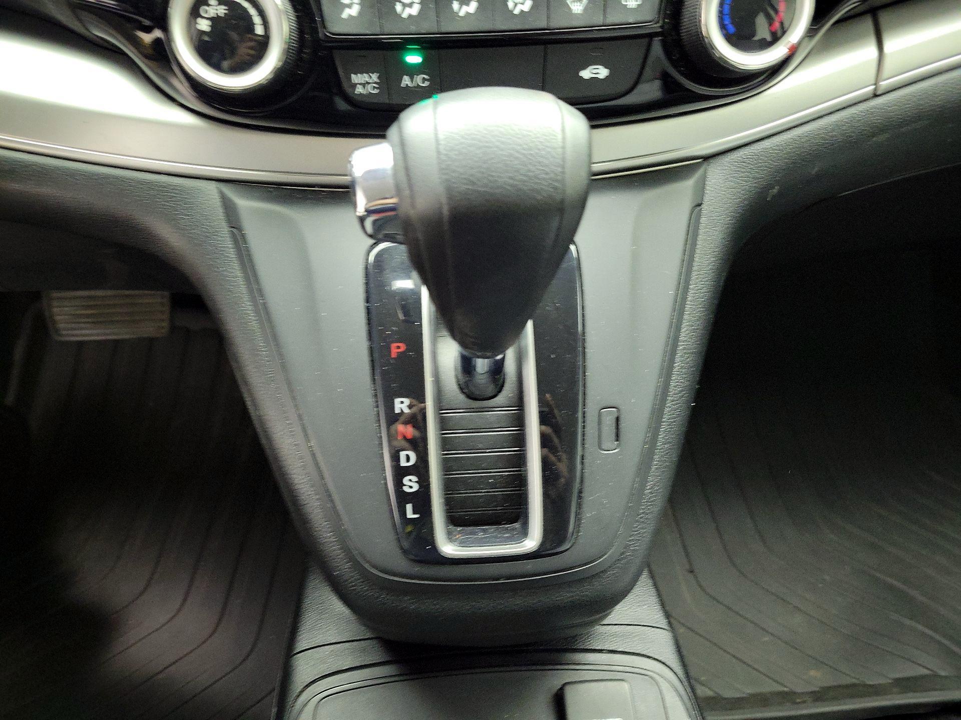 Thumbnail: 2016 Honda CR-V - 17