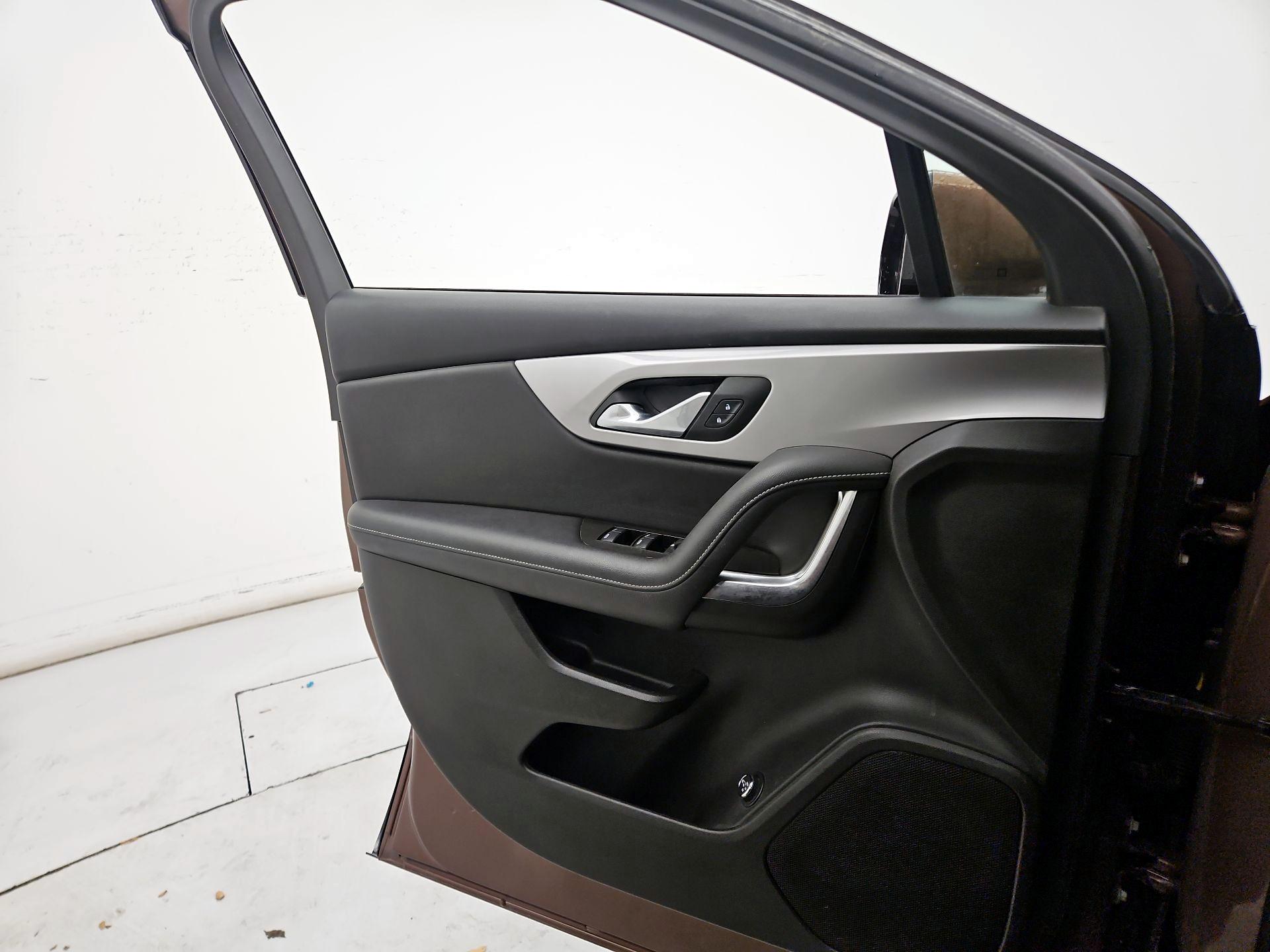 Thumbnail: 2024 Chevrolet Blazer - 12