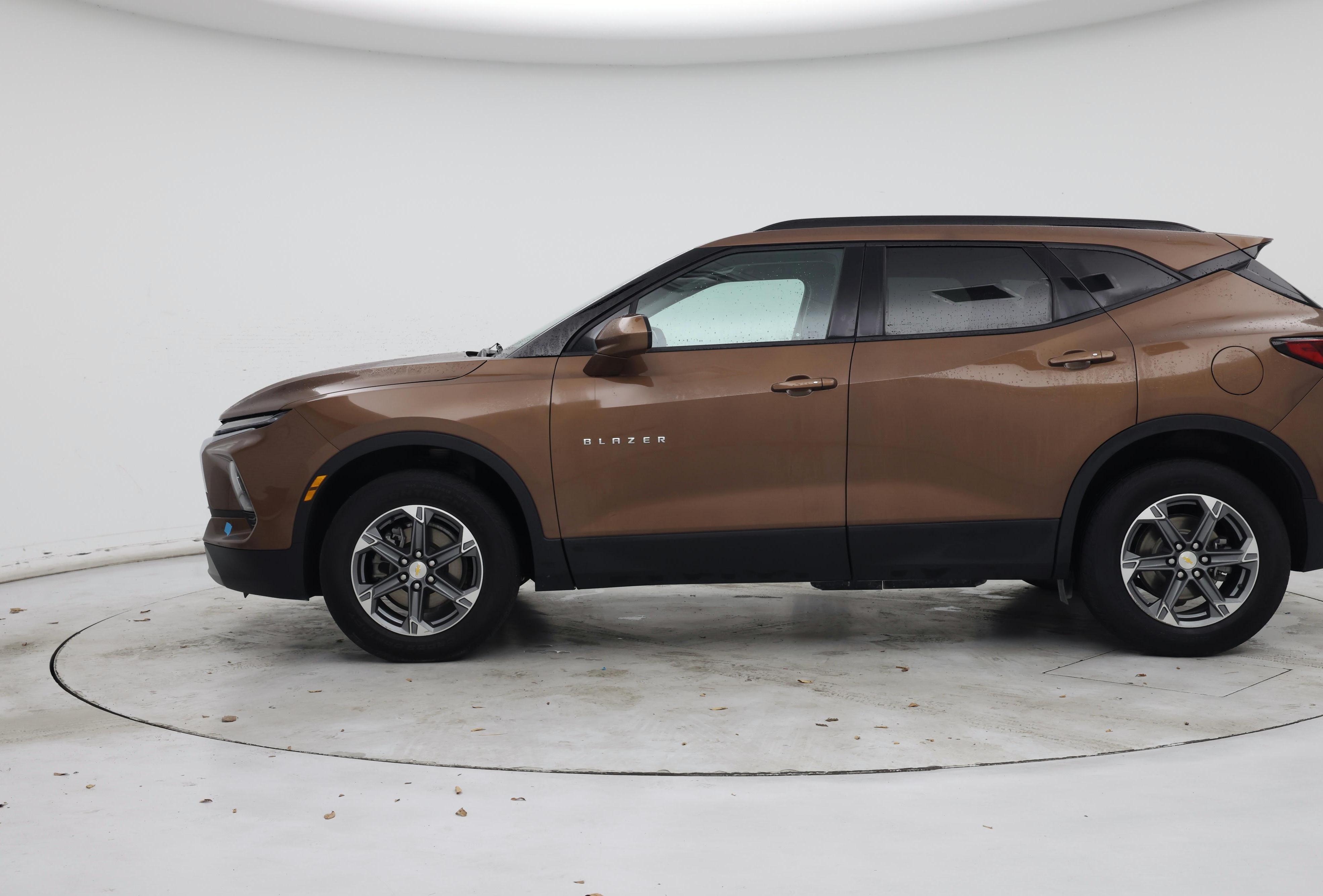 Thumbnail: 2024 Chevrolet Blazer - 3