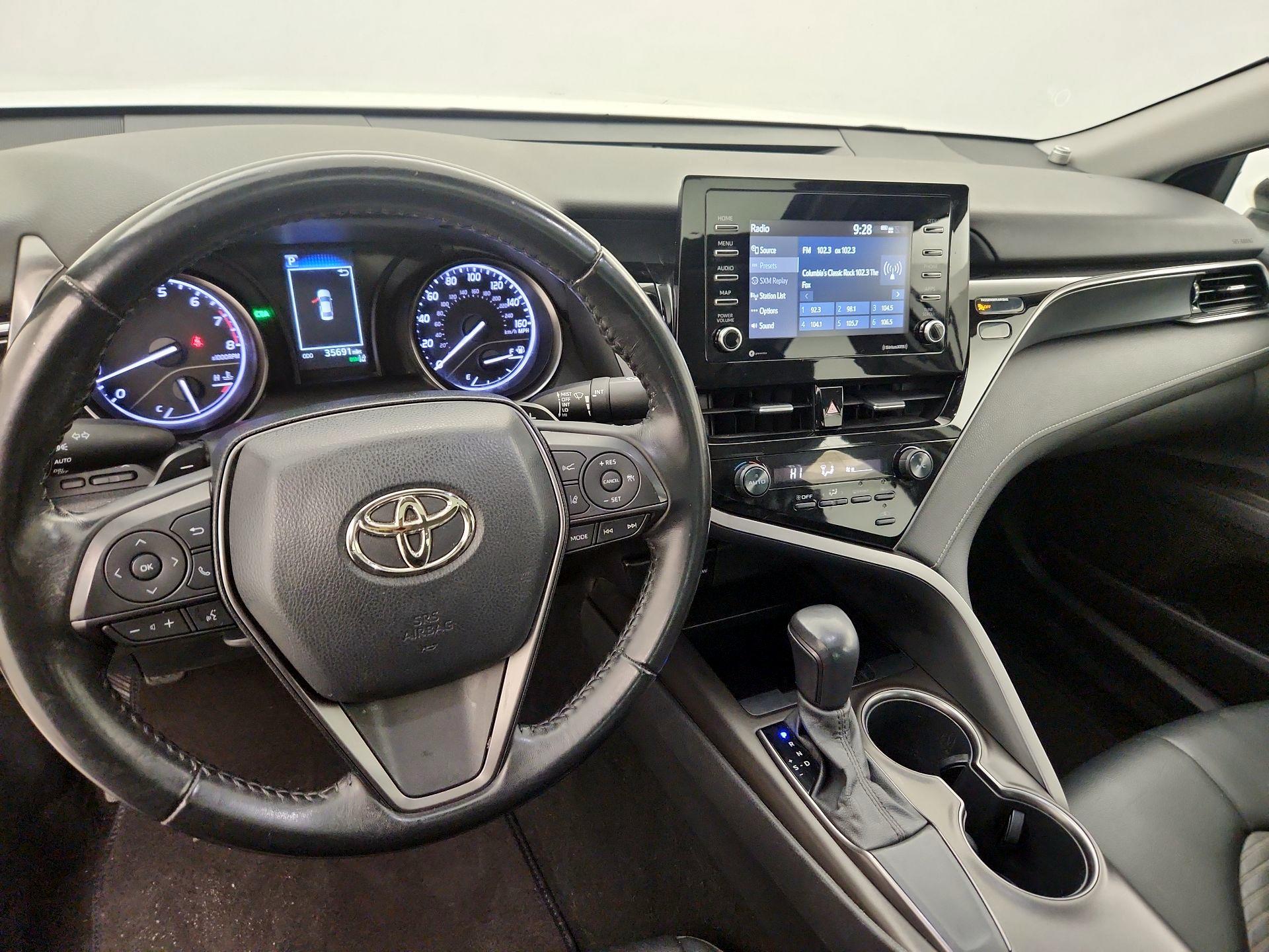 Thumbnail: 2021 Toyota Camry - 9