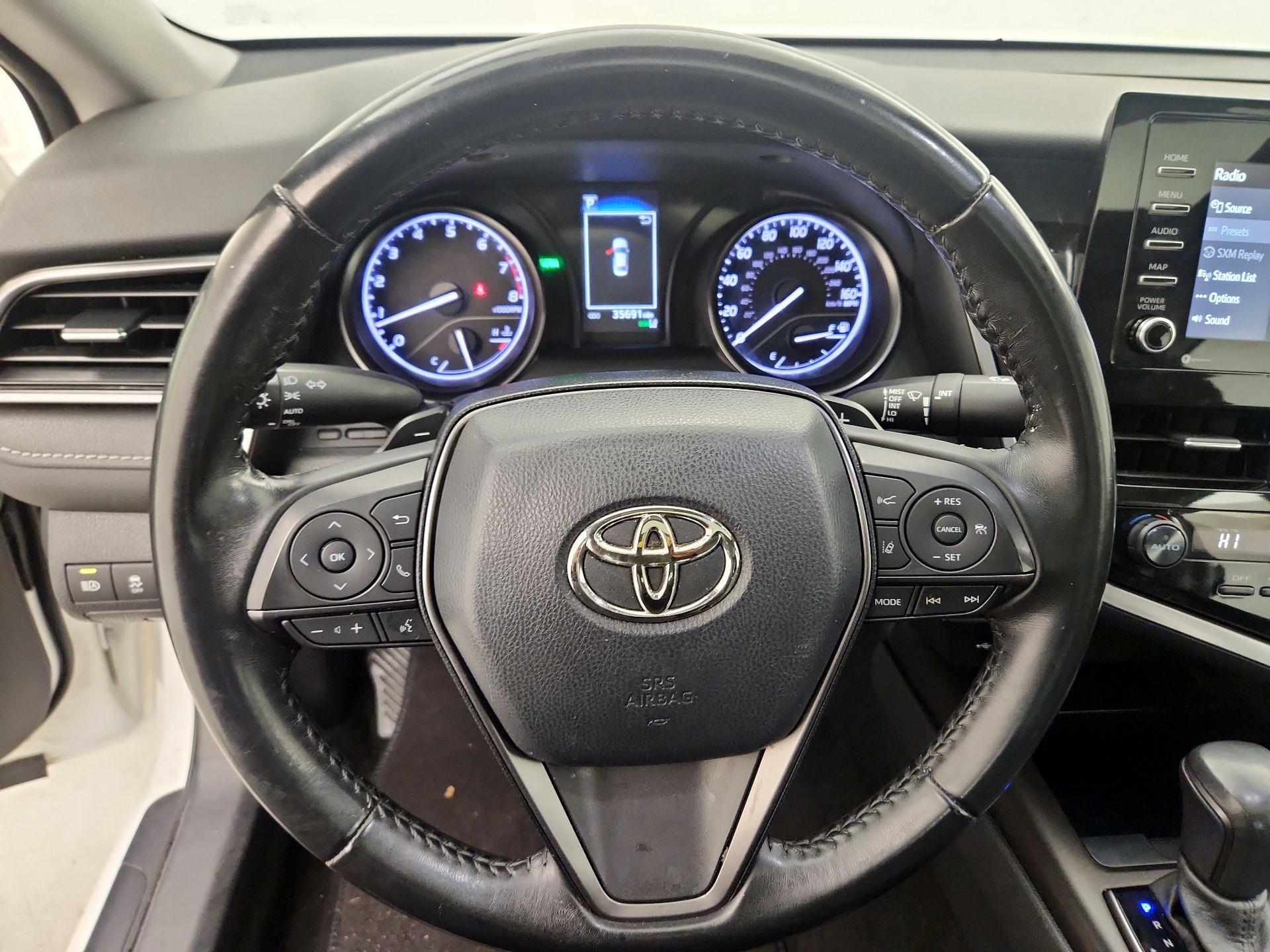 Thumbnail: 2021 Toyota Camry - 10