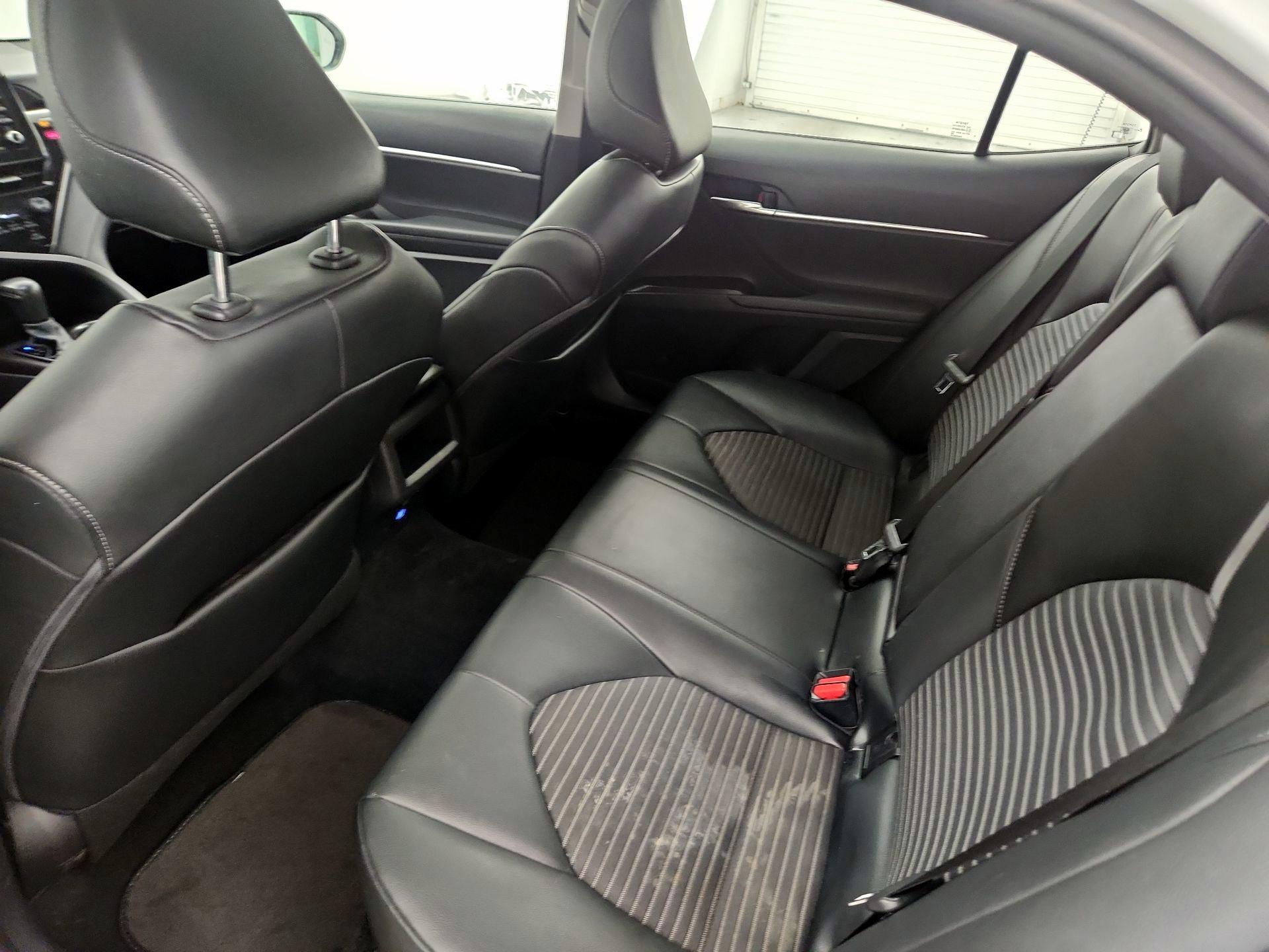 Thumbnail: 2021 Toyota Camry - 20