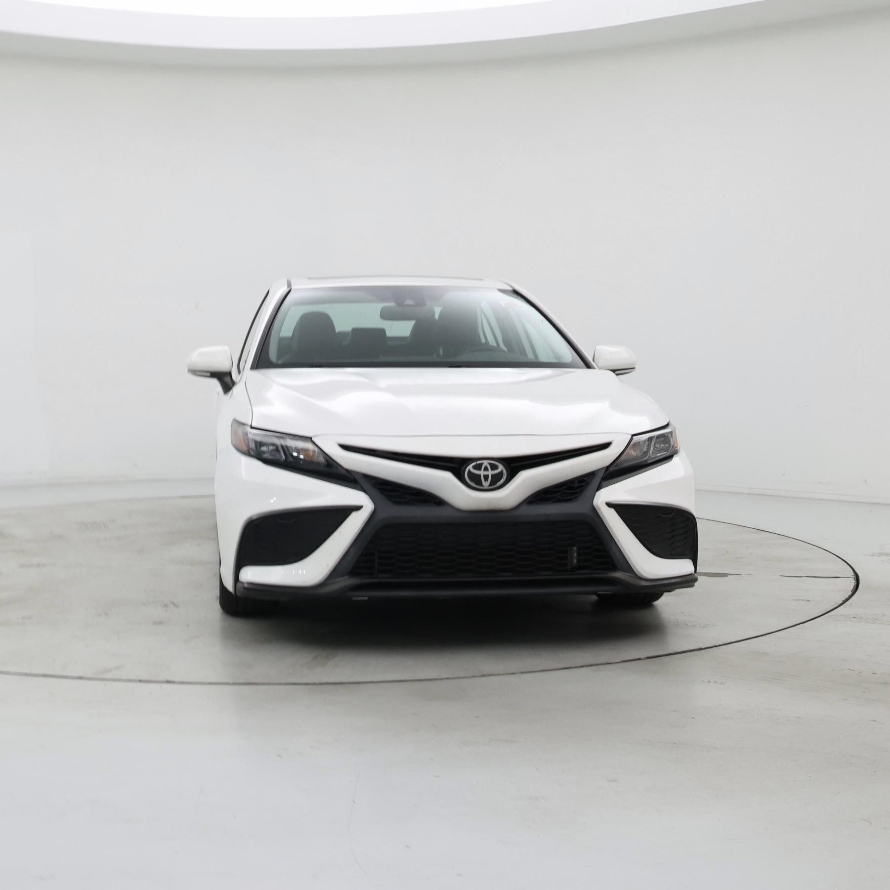 Thumbnail: 2021 Toyota Camry - 5