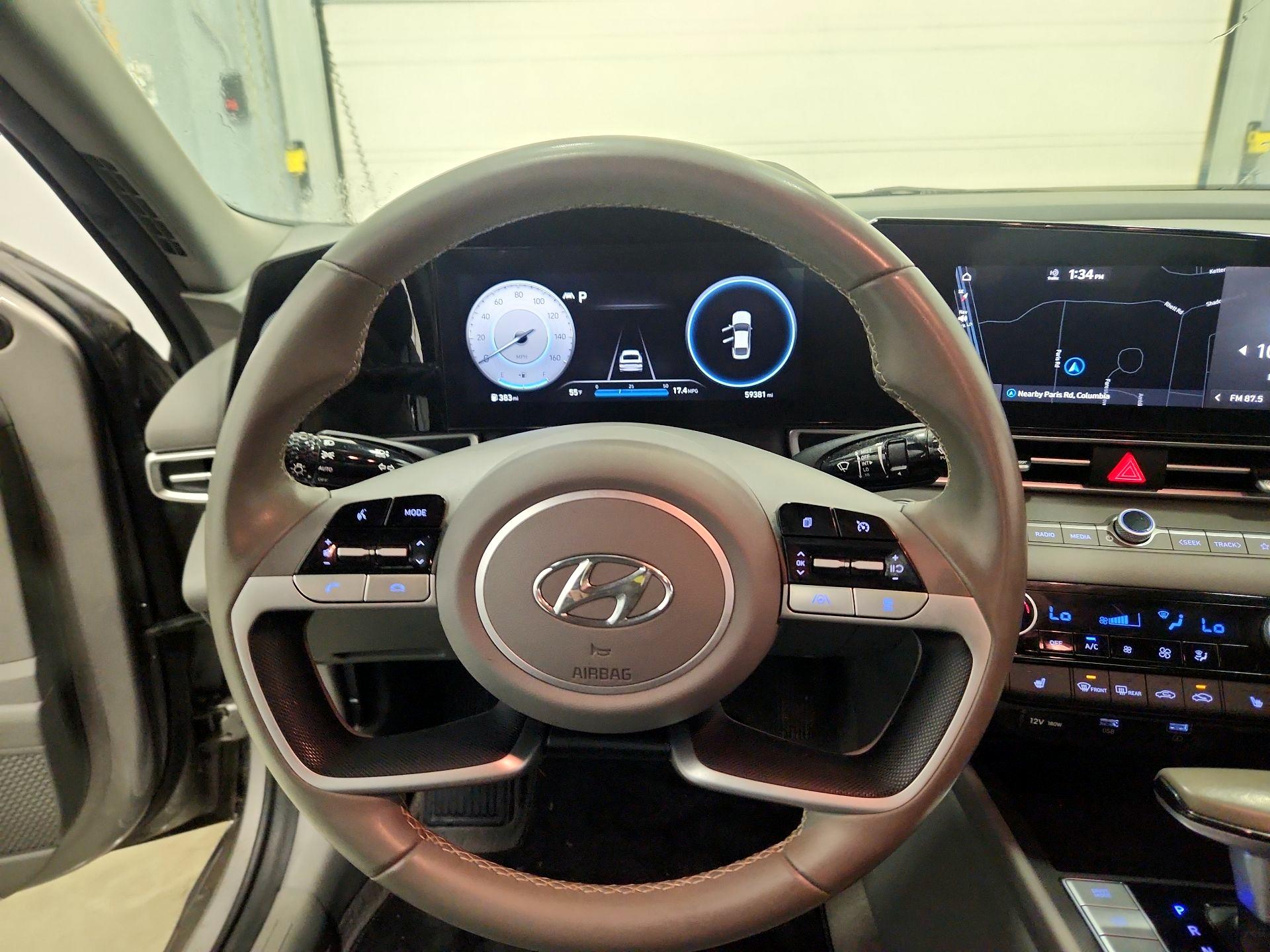 Thumbnail: 2023 Hyundai Elantra - 10