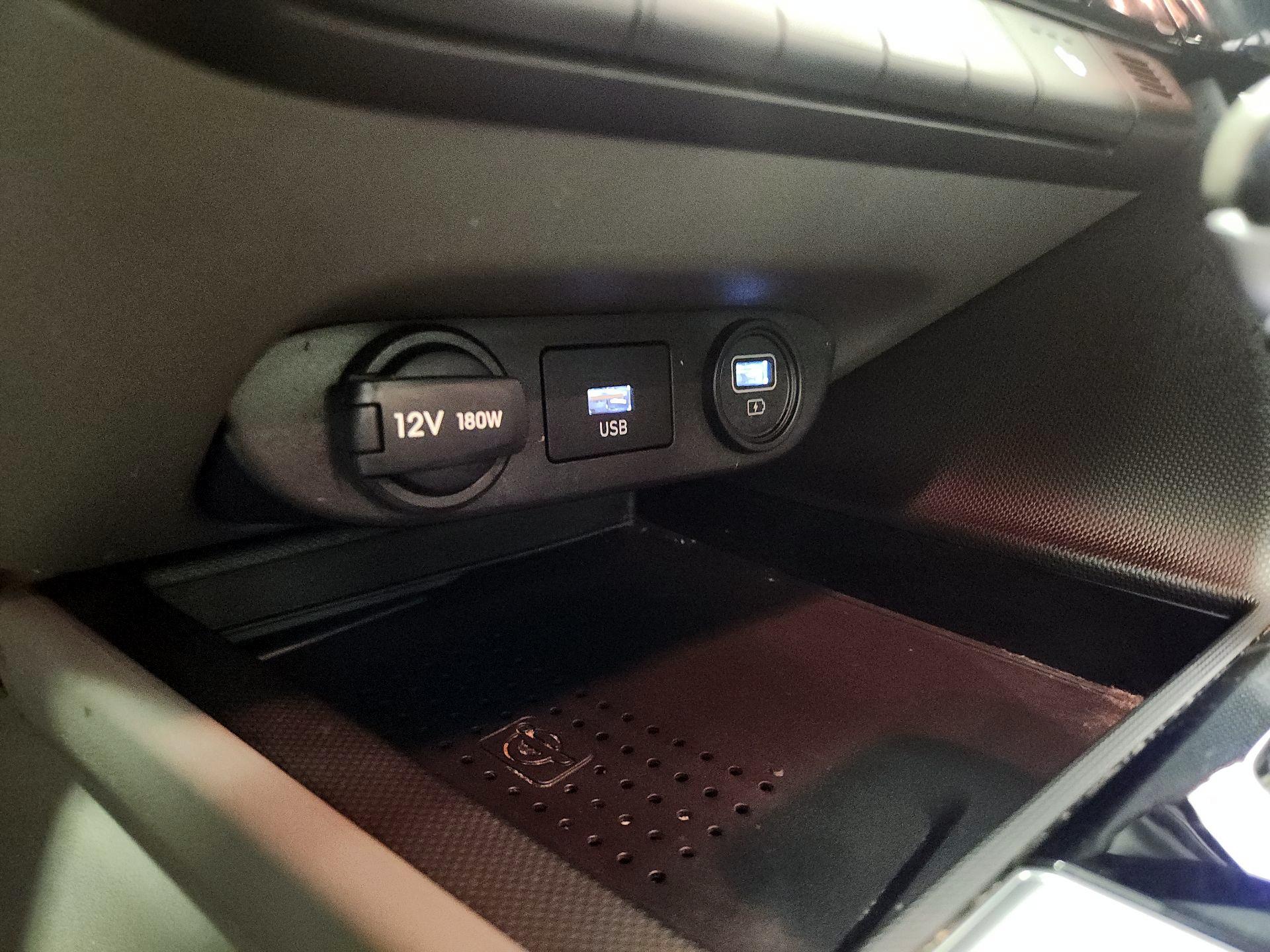 Thumbnail: 2023 Hyundai Elantra - 19