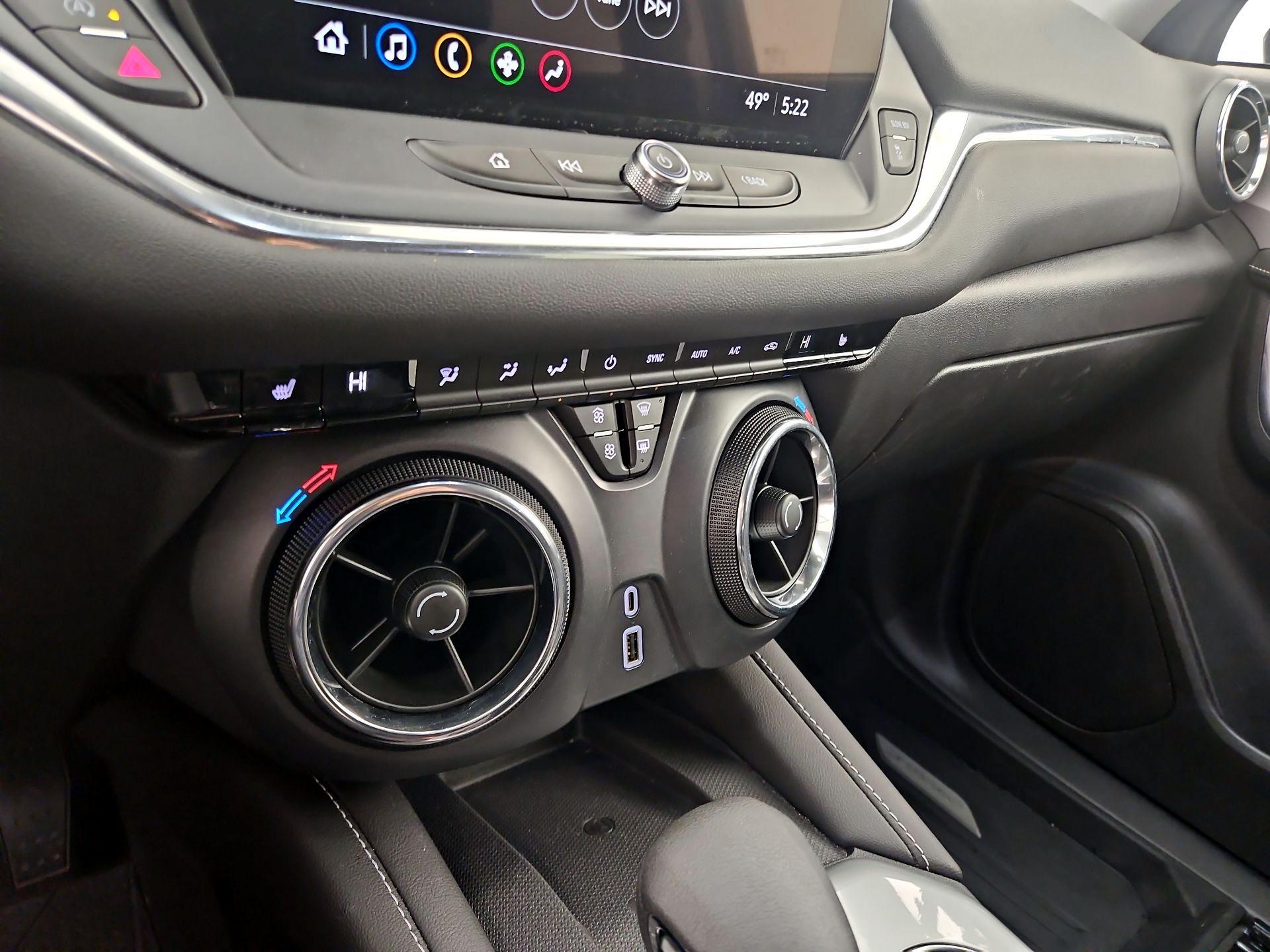 Thumbnail: 2024 Chevrolet Blazer - 16