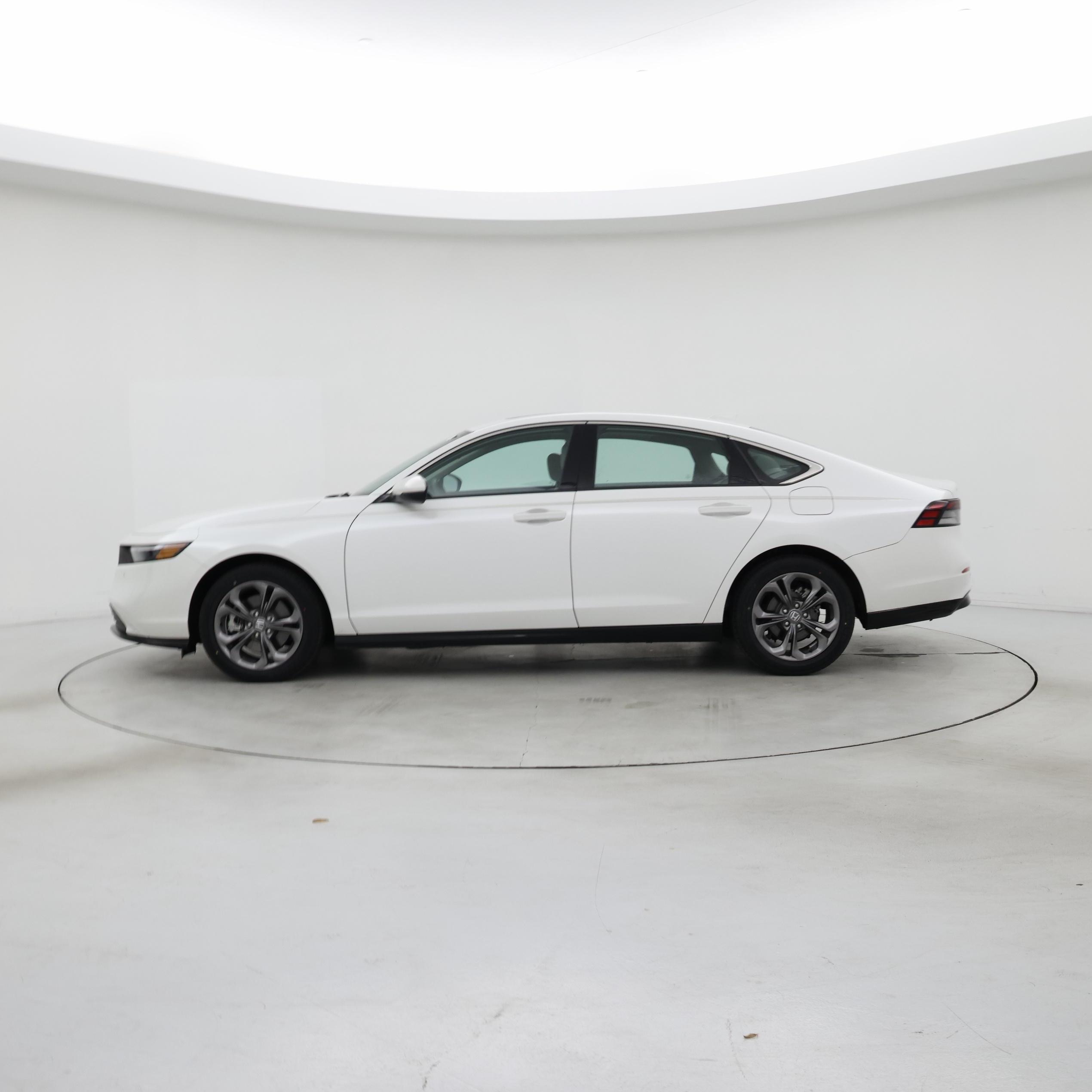 Thumbnail: 2023 Honda Accord - 3