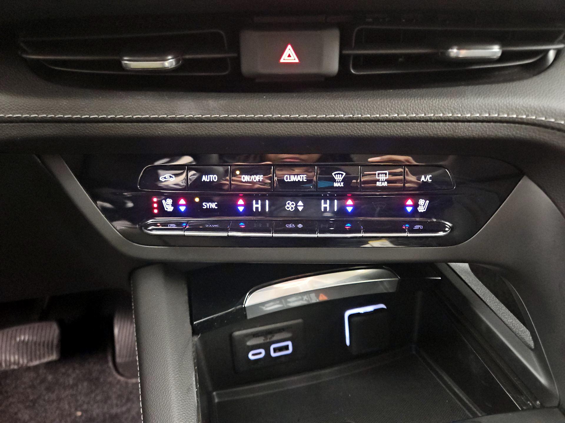 Thumbnail: 2023 Buick Envision - 16