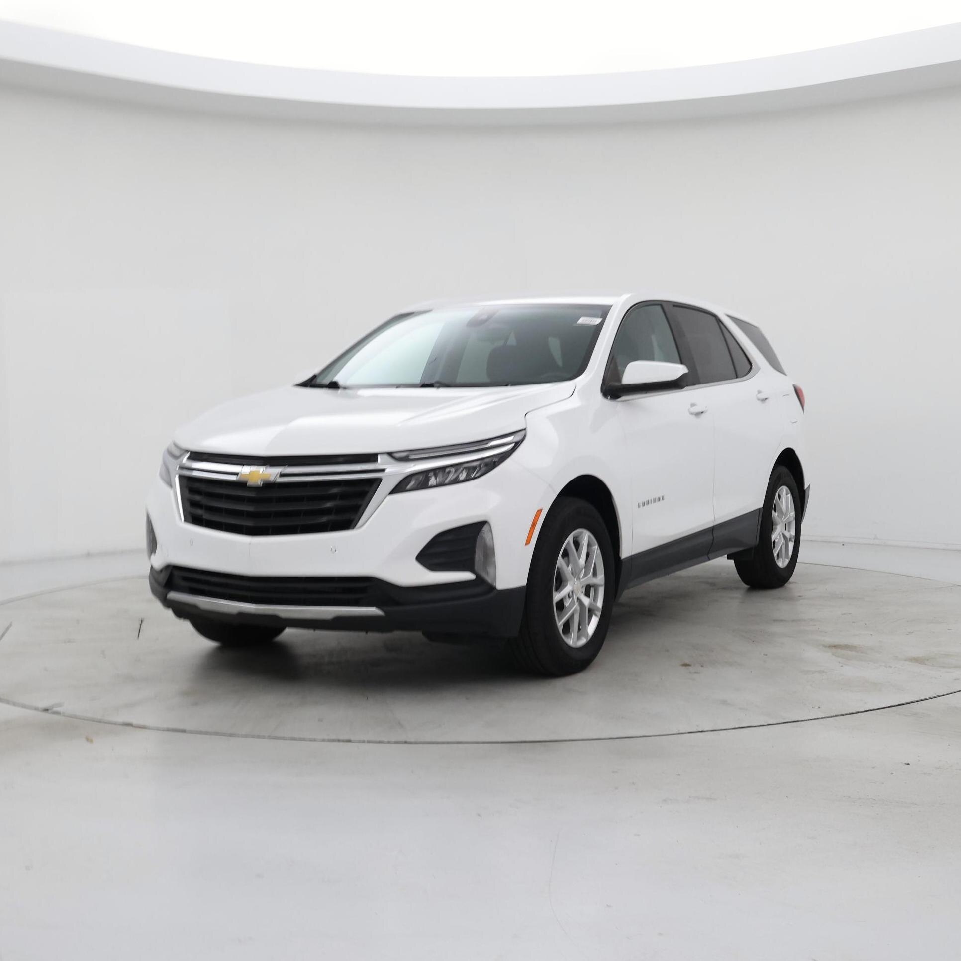 Thumbnail: 2022 Chevrolet Equinox - 4